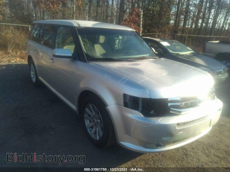 2011 Ford FLEX SEL (VIN 2FMHK6CC0BBD20700) — фото 1 из 11, IAAI, повреждение: передняя часть