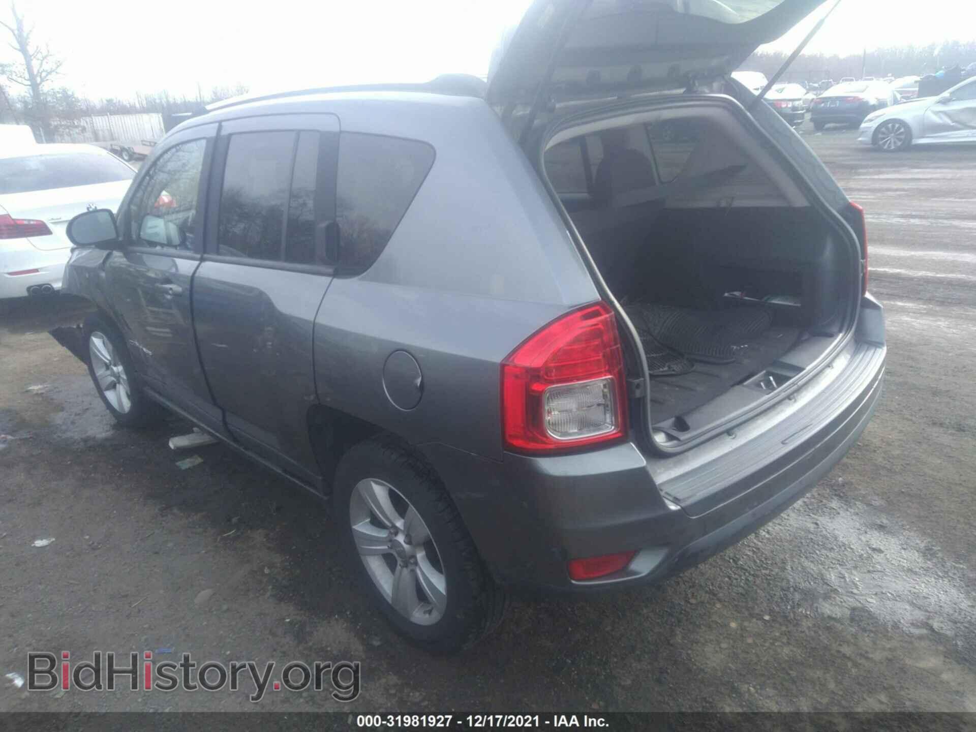 2011 JEEP COMPASS - VIN: 1J4NF1FB0BD244773 - Фото 3