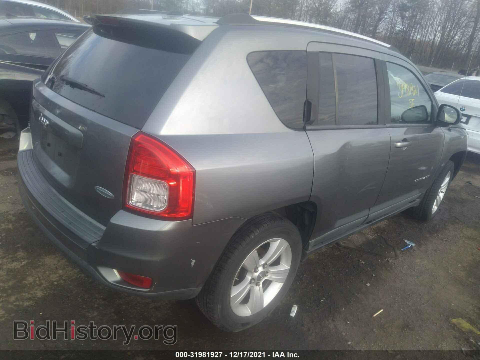 2011 JEEP COMPASS - VIN: 1J4NF1FB0BD244773 - Фото 4