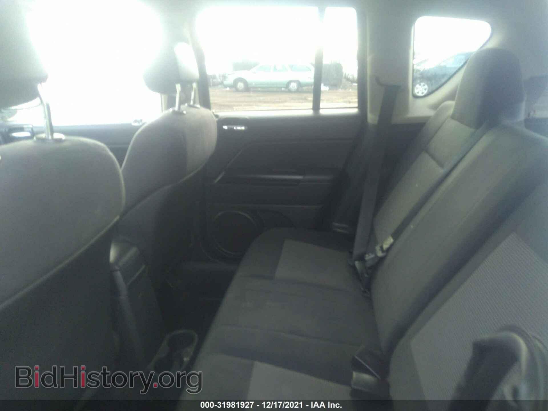 2011 JEEP COMPASS - VIN: 1J4NF1FB0BD244773 - Фото 8