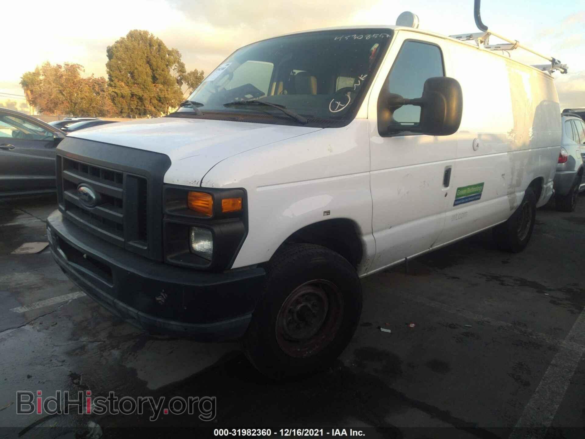 2011 FORD ECONOLINE CARGO VAN - VIN: 1FTNE2EL3BDA19658 - Фото 2