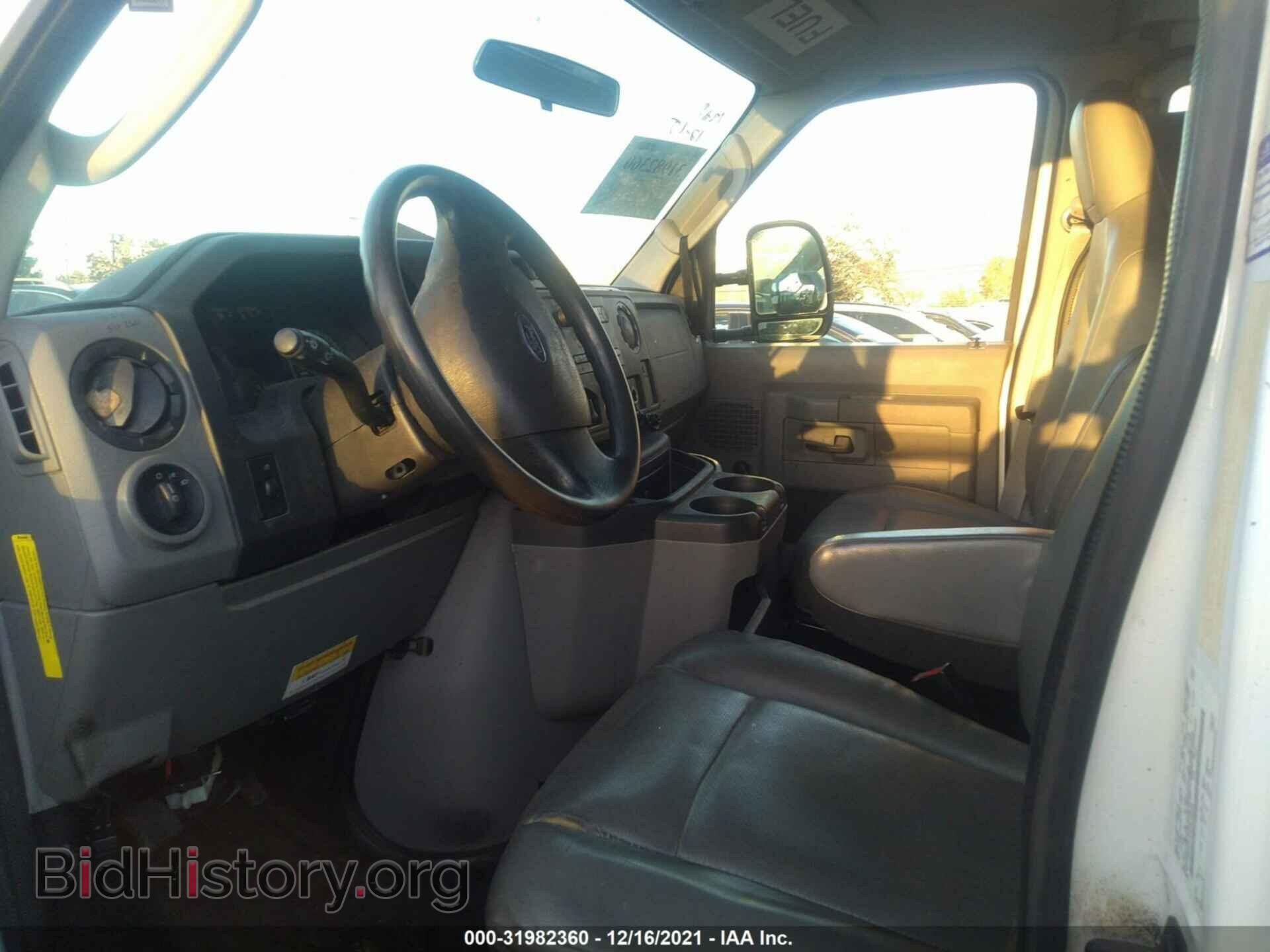 2011 FORD ECONOLINE CARGO VAN - VIN: 1FTNE2EL3BDA19658 - Фото 5