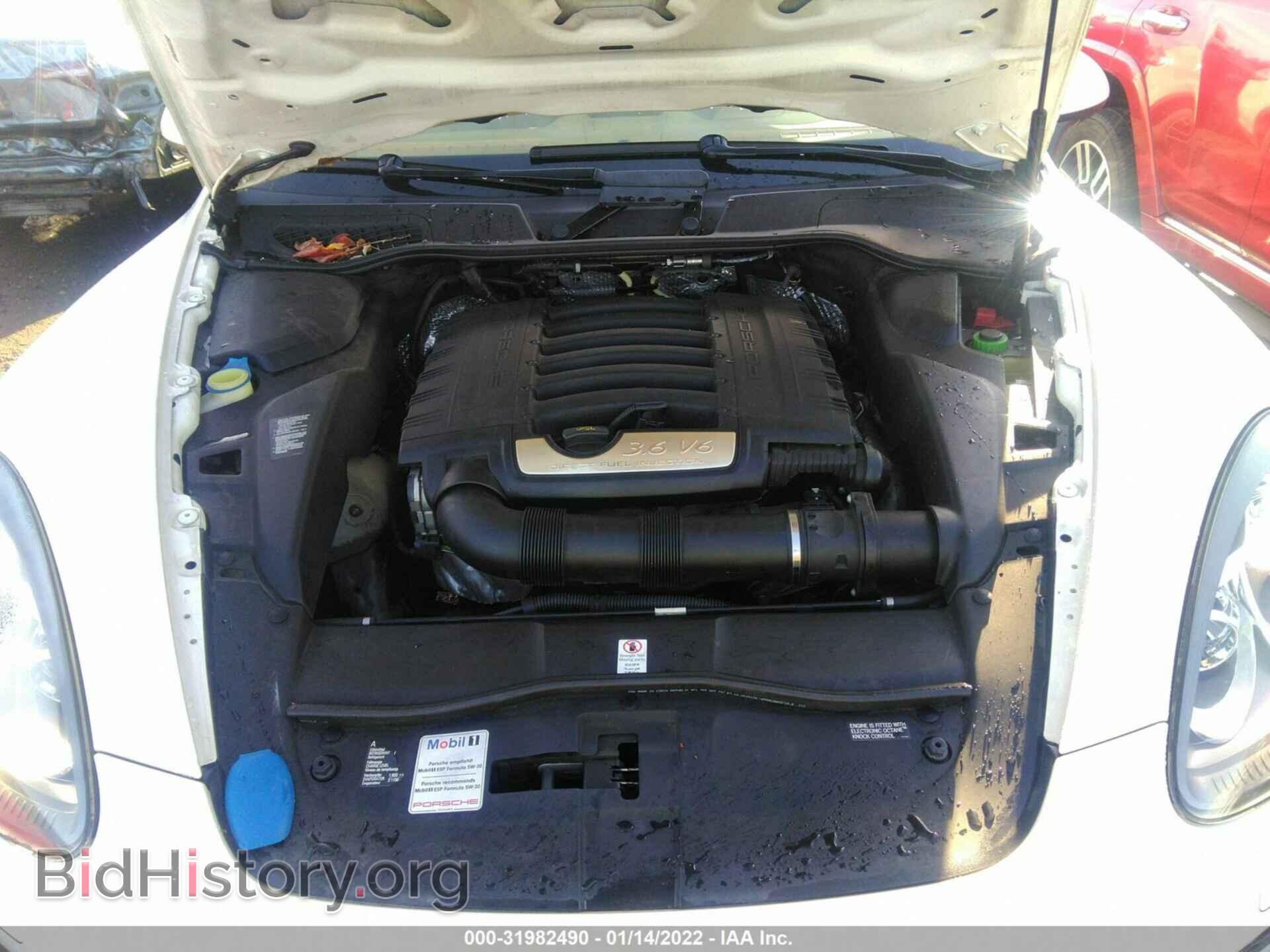 2011 PORSCHE CAYENNE - VIN: WP1AA2A21BLA07052 - Photo 10