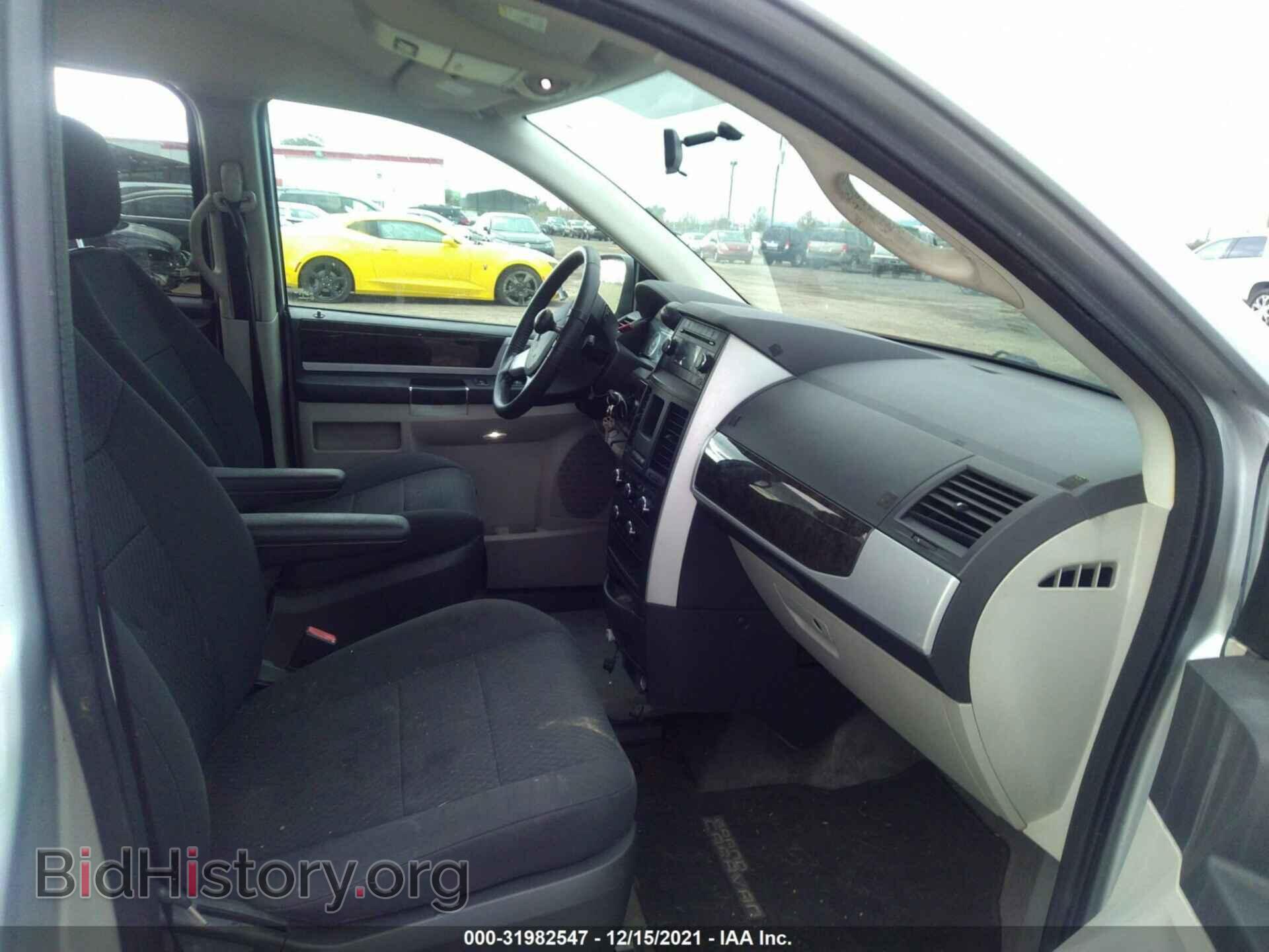 2010 DODGE GRAND CARAVAN - VIN: 2D4RN5D11AR283107 - Фото 5