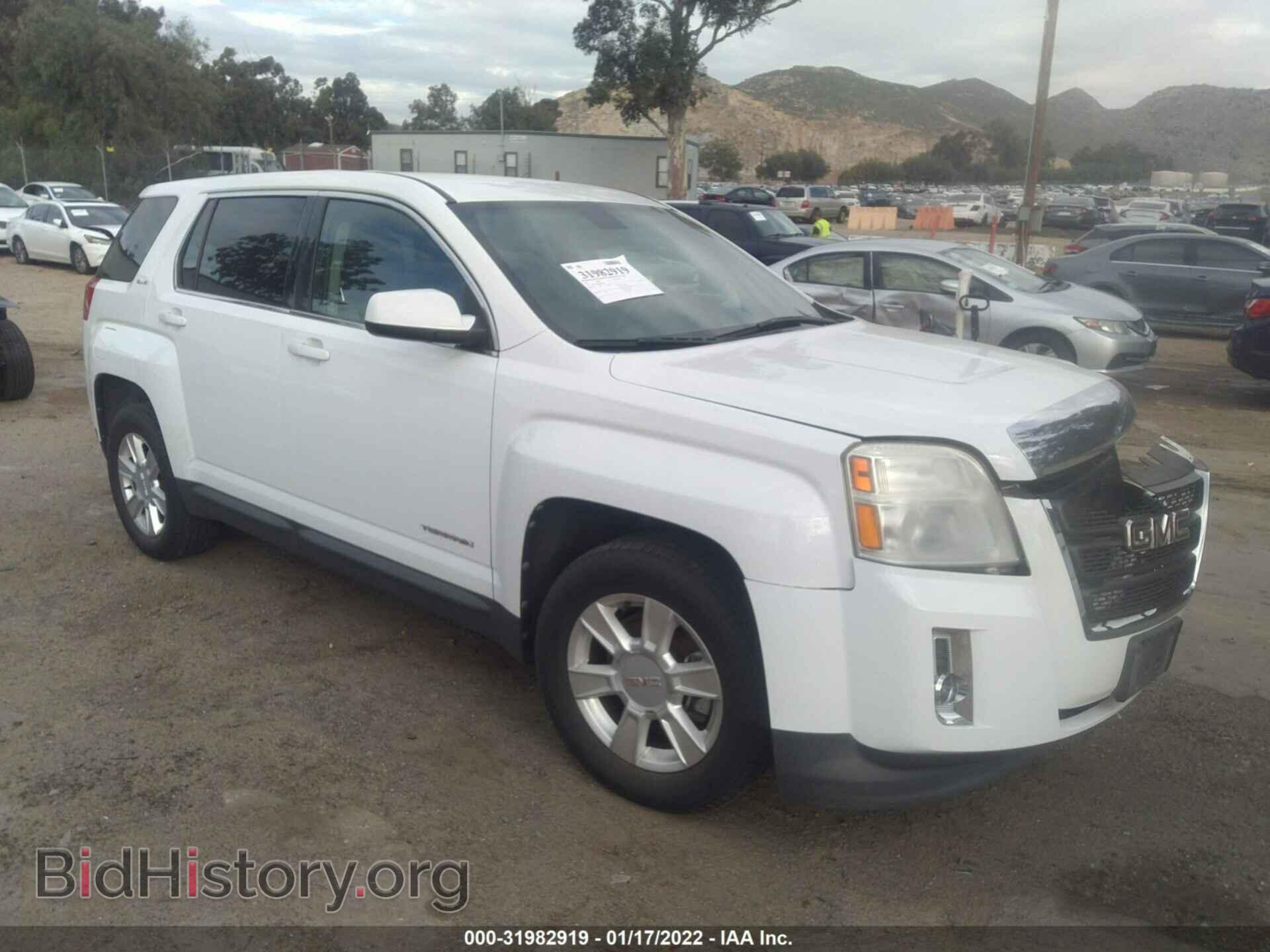 Фотография 2CTALMEC8B6286863 - GMC TERRAIN 2011