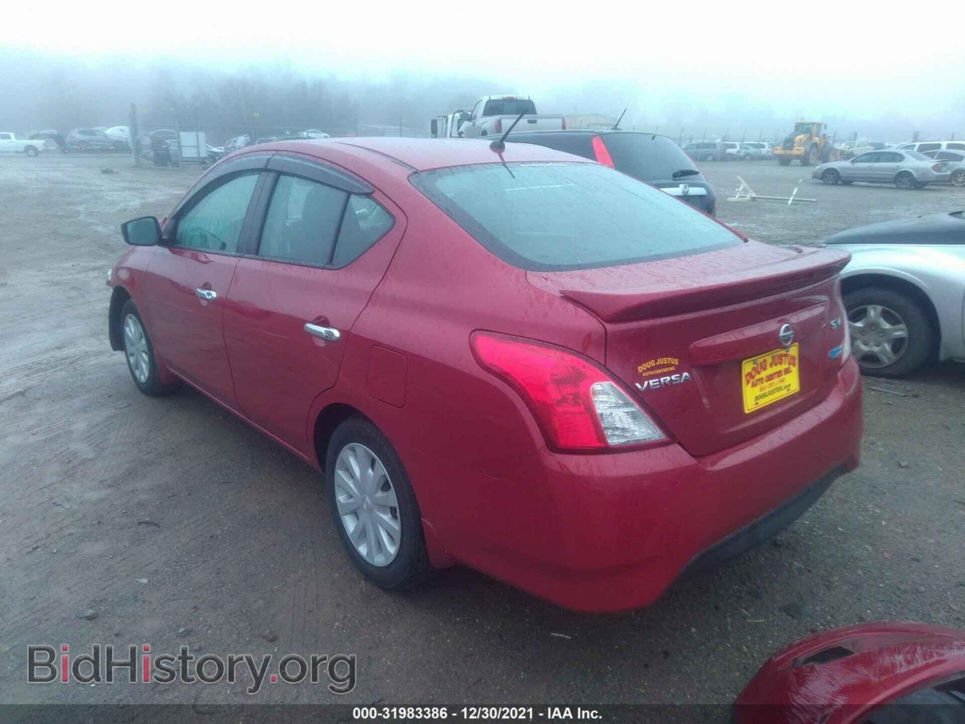 2015 NISSAN VERSA - VIN: 3N1CN7AP7FL818391 - Фото 3