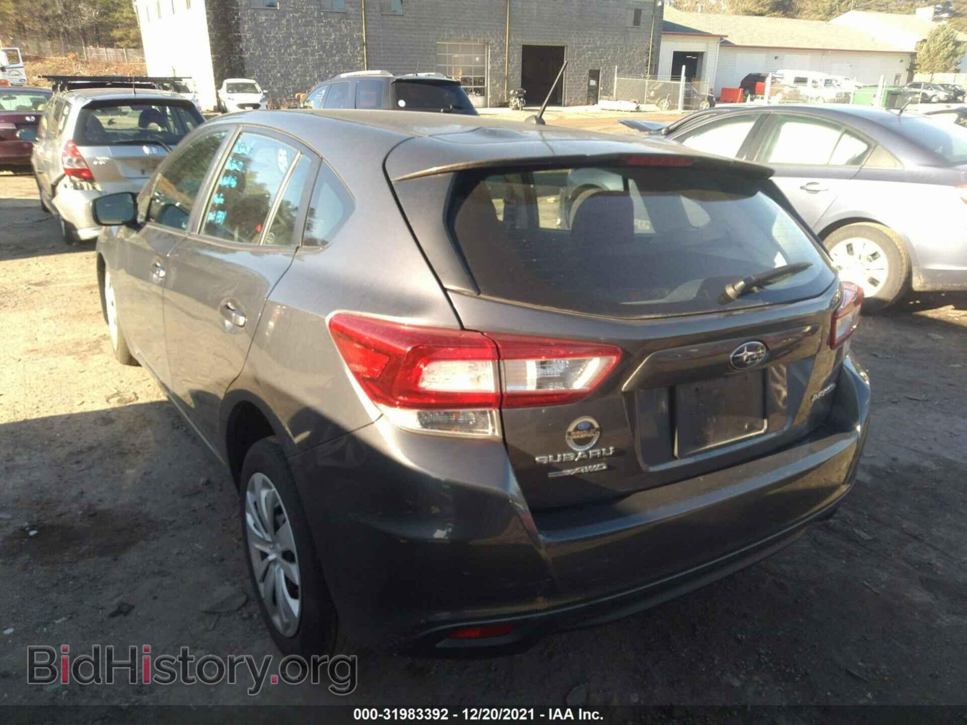 2018 SUBARU IMPREZA - VIN: 4S3GTAA66J1731221 - Фото 3