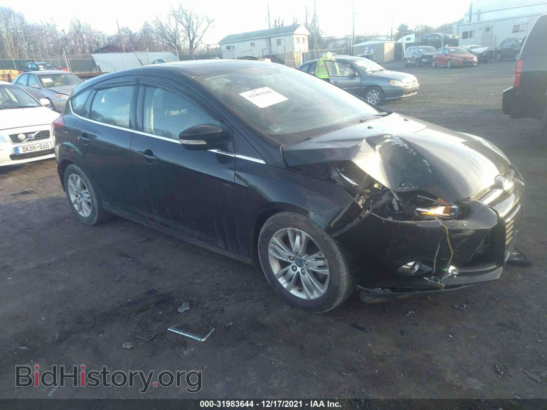 Фотография 1FAHP3M21CL124783 - FORD FOCUS 2012