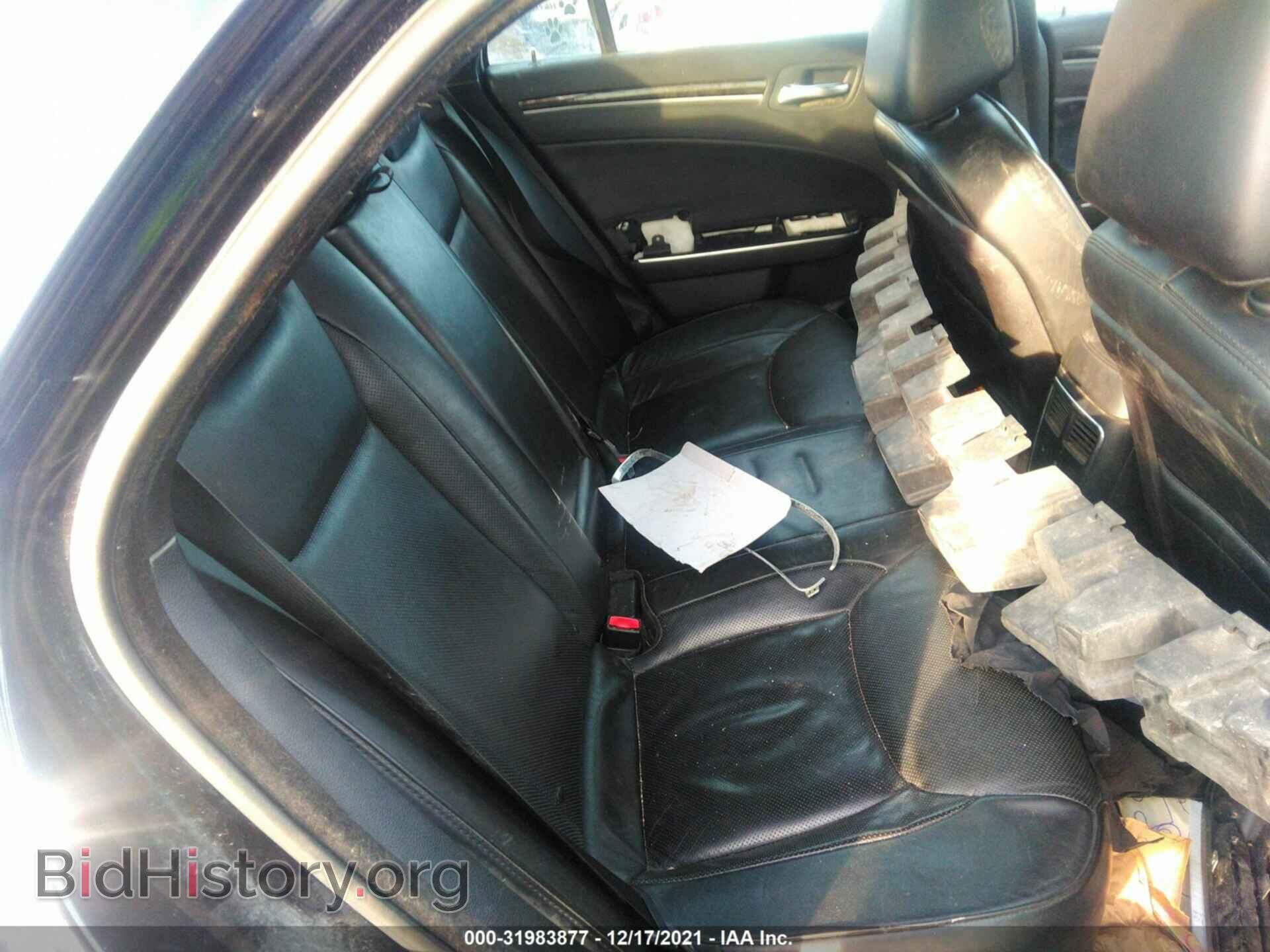 2012 CHRYSLER 300 - VIN: 2C3CCAHG4CH193303 - Фото 8