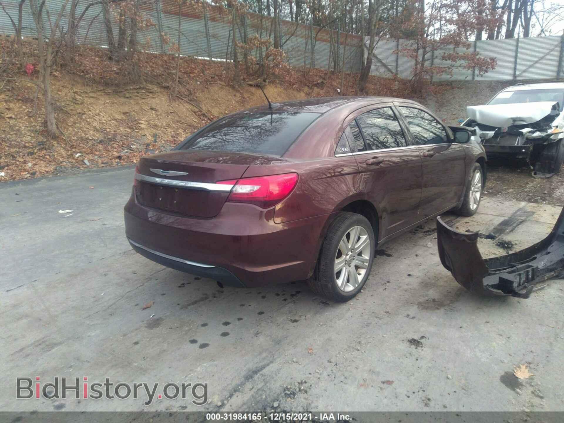 2012 CHRYSLER 200 - VIN: 1C3CCBBB1CN169485 - Фото 4
