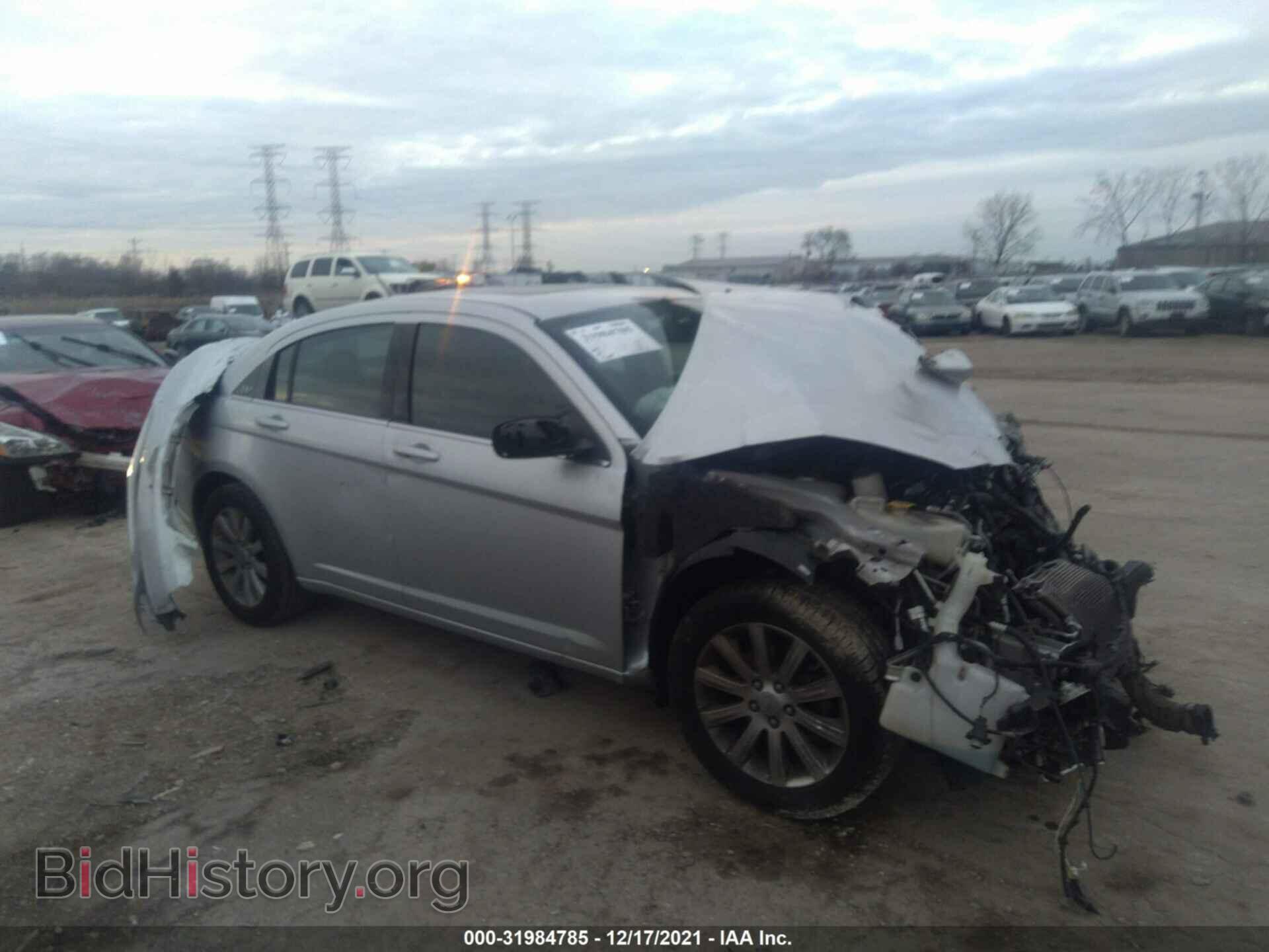 Фотография 1C3CCBBB3CN303252 - CHRYSLER 200 2012