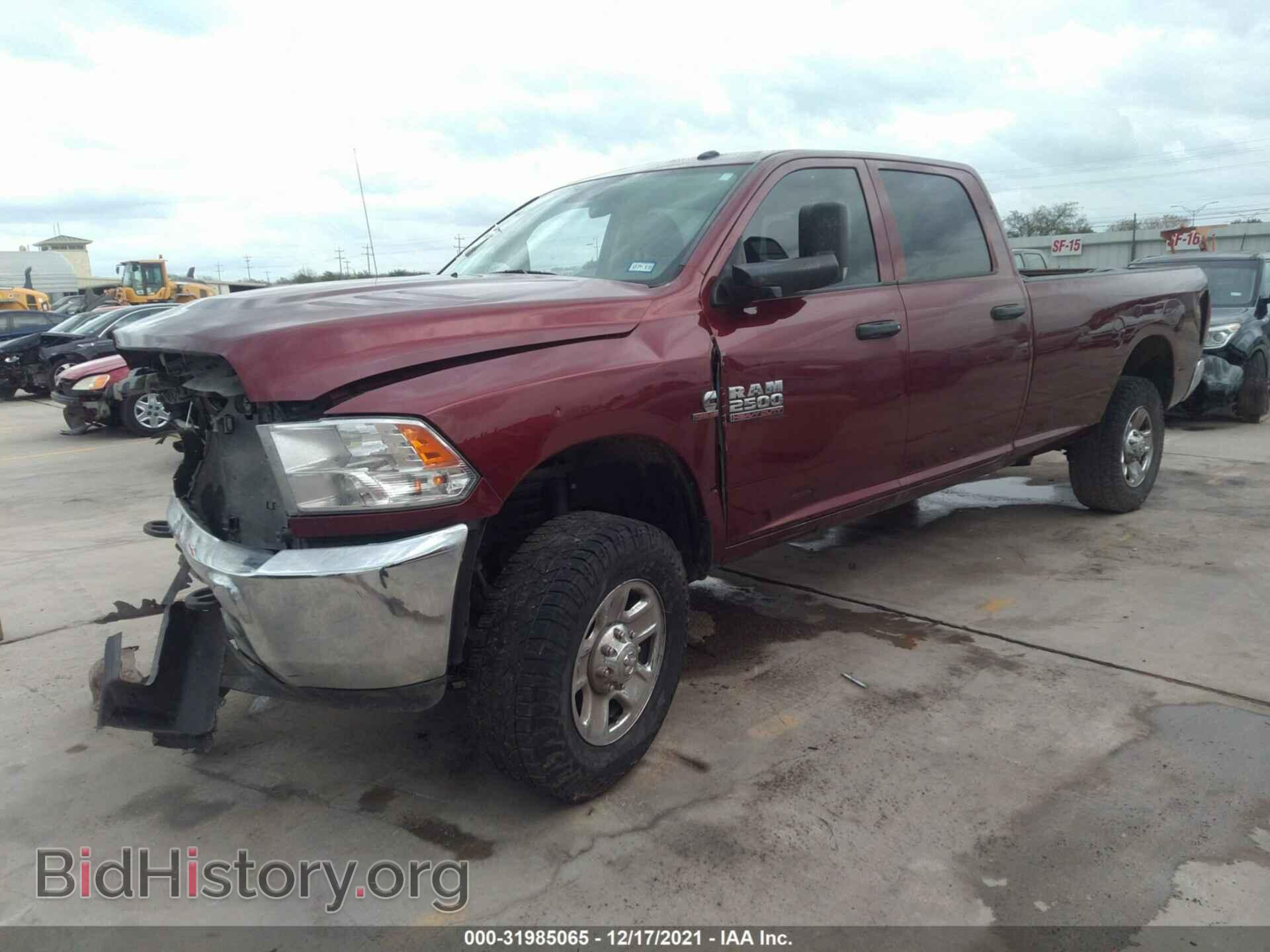 2017 RAM 2500 - VIN: 3C6UR5HL0HG667412 - Фото 2