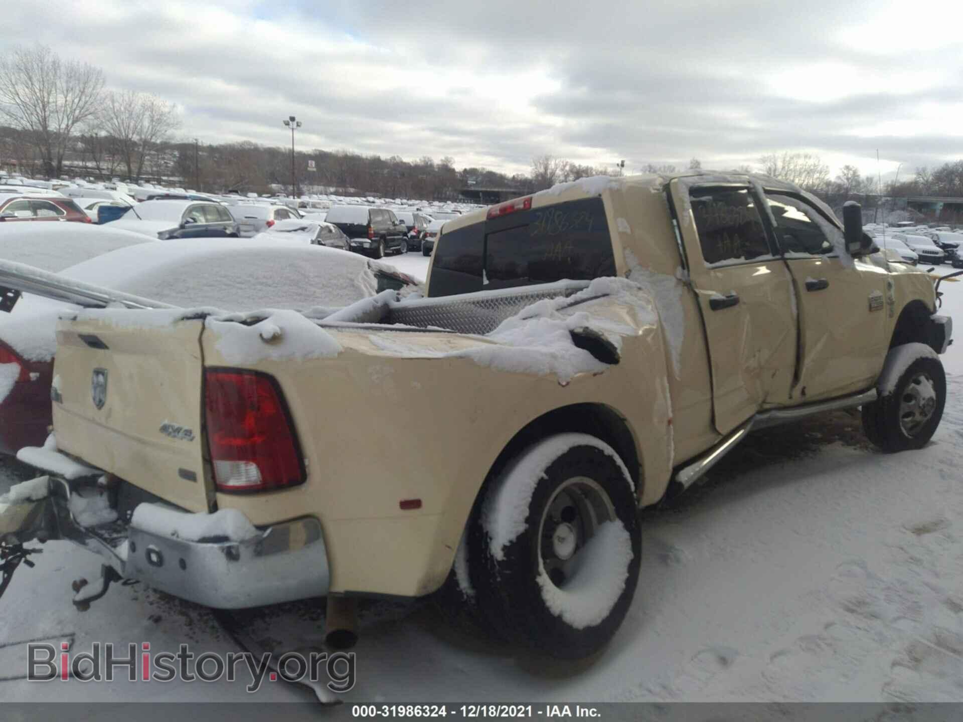 2012 RAM 3500 - VIN: 3C63DRLLXCG167937 - Фото 4