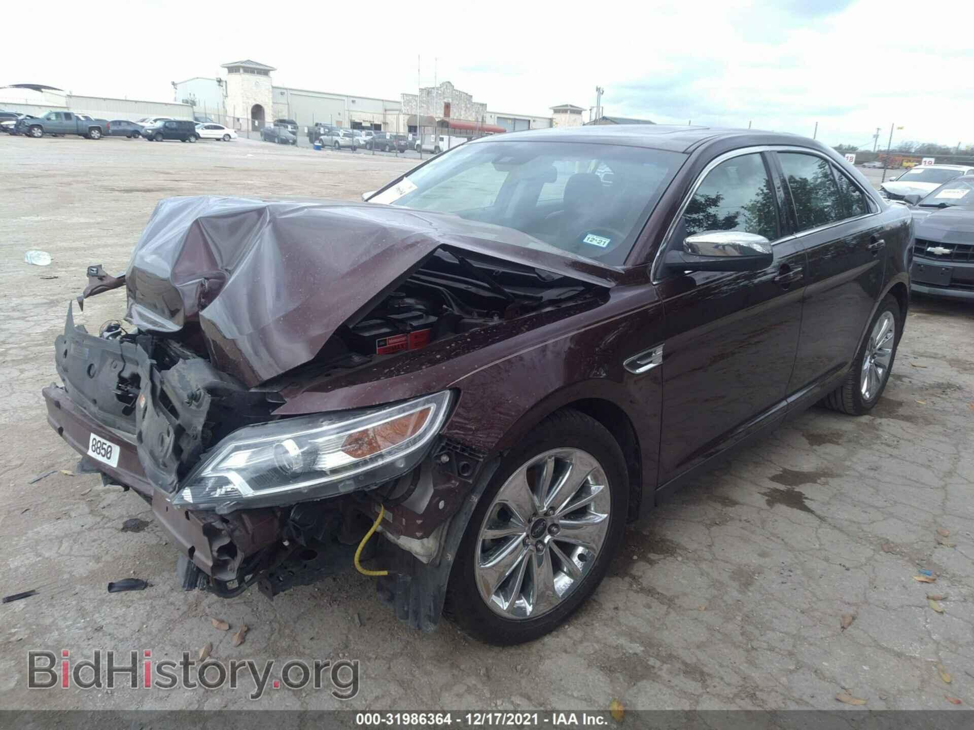 2010 FORD TAURUS - VIN: 1FAHP2FW5AG157107 - Фото 2