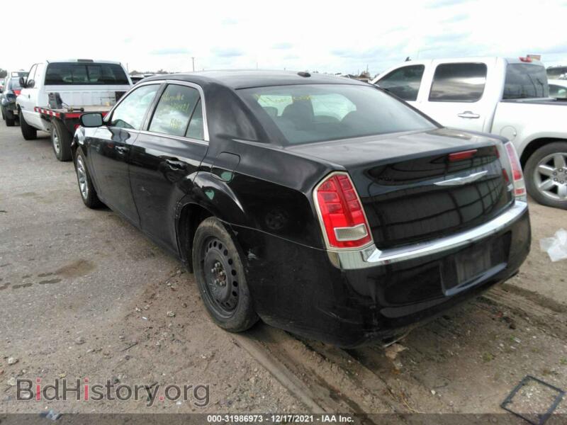 2014 Chrysler 300 (VIN 2C3CCAAGXEH381109) — фото 3 из 11