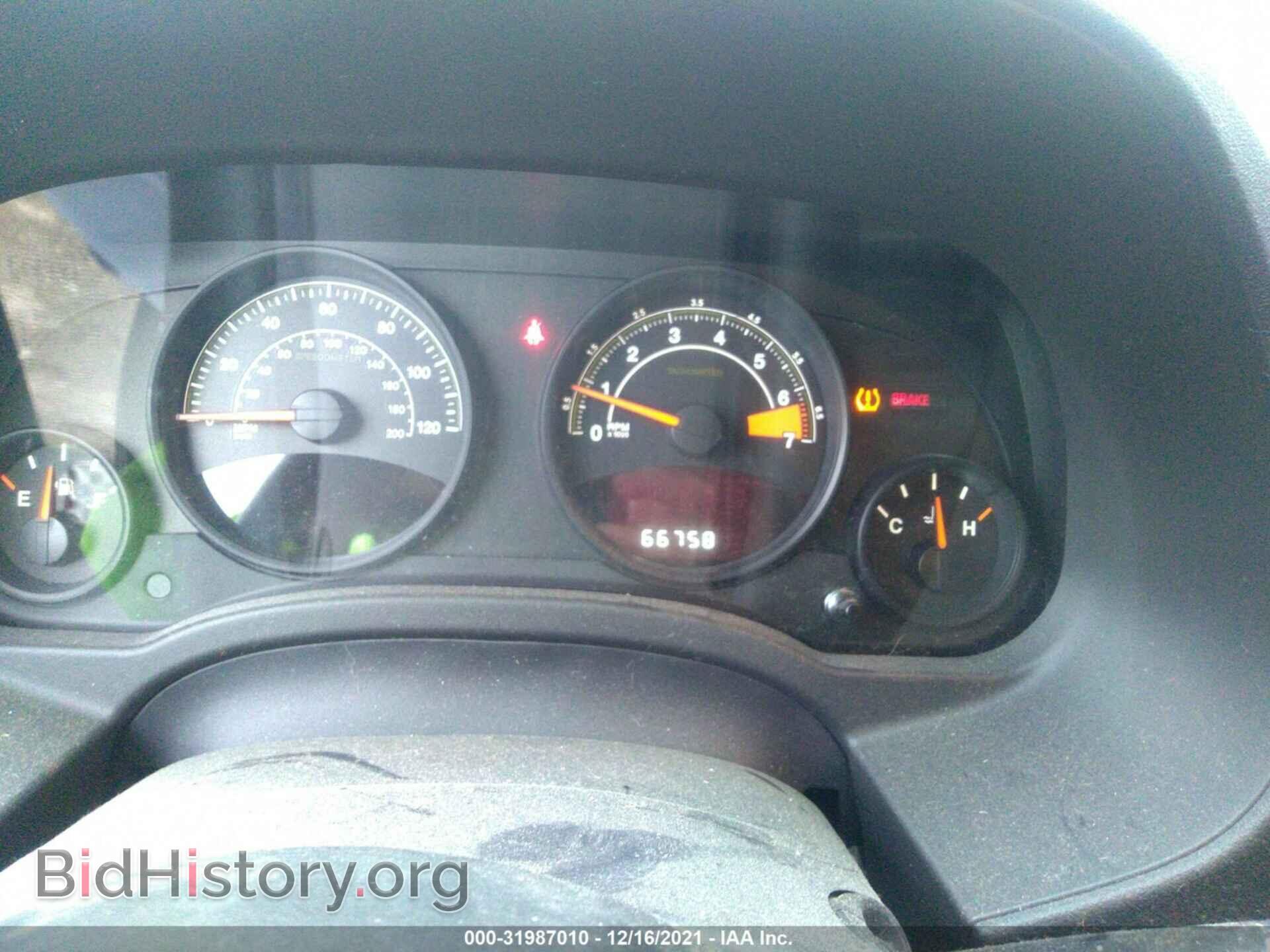 2016 JEEP COMPASS - VIN: 1C4NJCBA7GD546789 - Фото 7