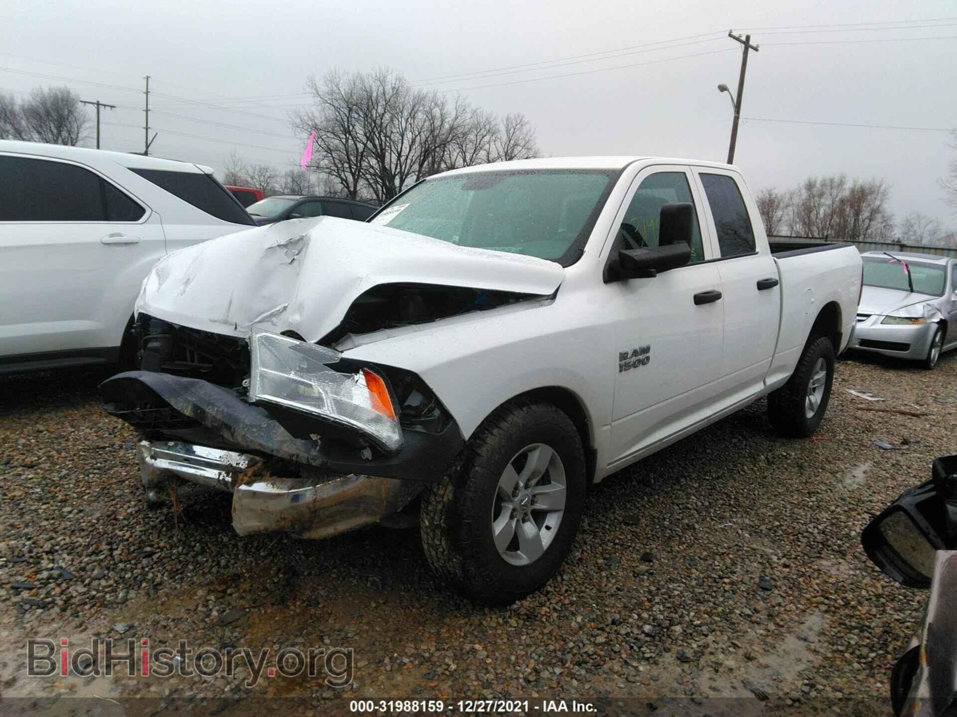 2017 RAM 1500 - VIN: 1C6RR6FG3HS769054 - Фото 2