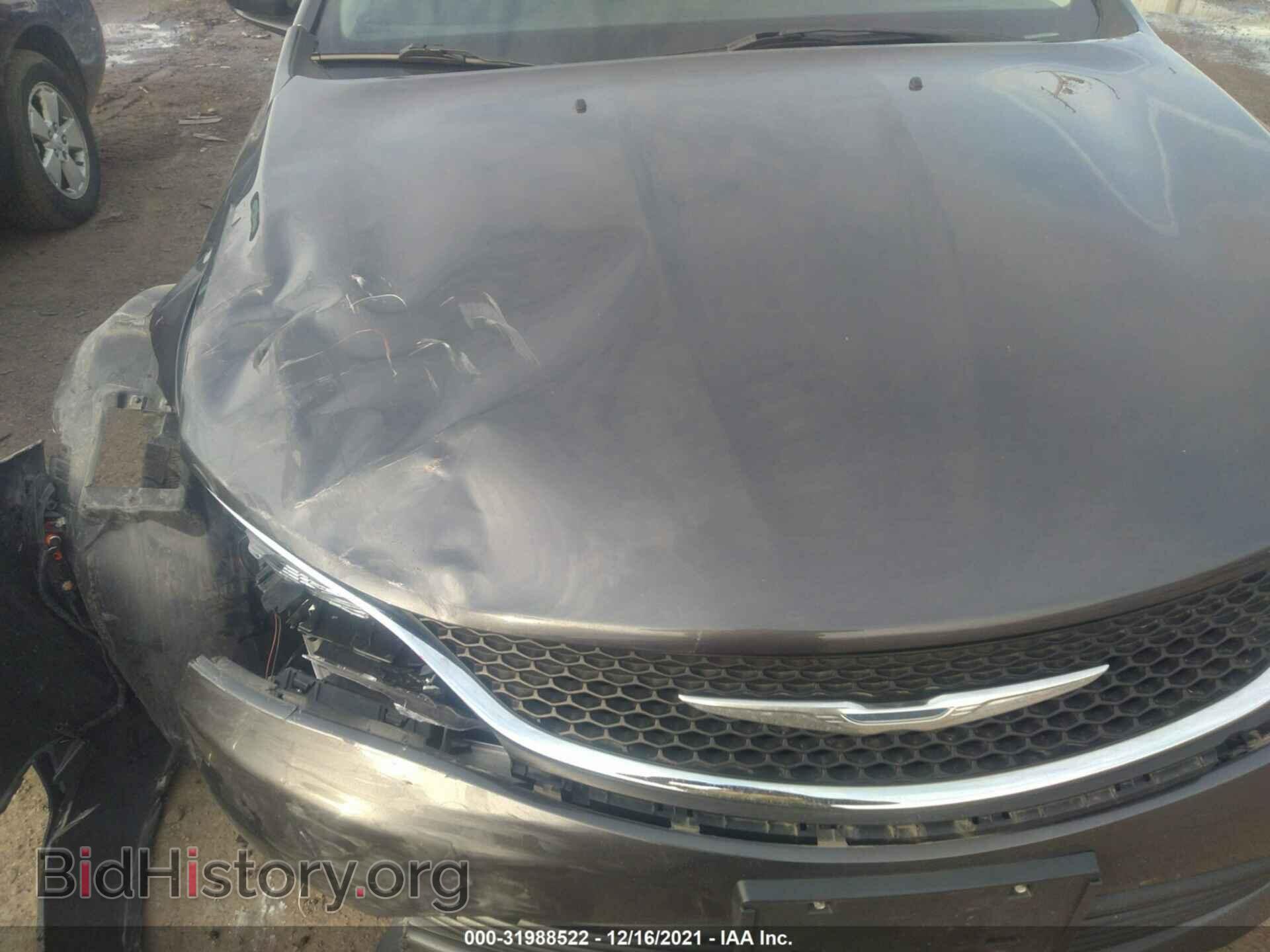 2015 CHRYSLER 200 - VIN: 1C3CCCFB2FN683317 - Фото 10