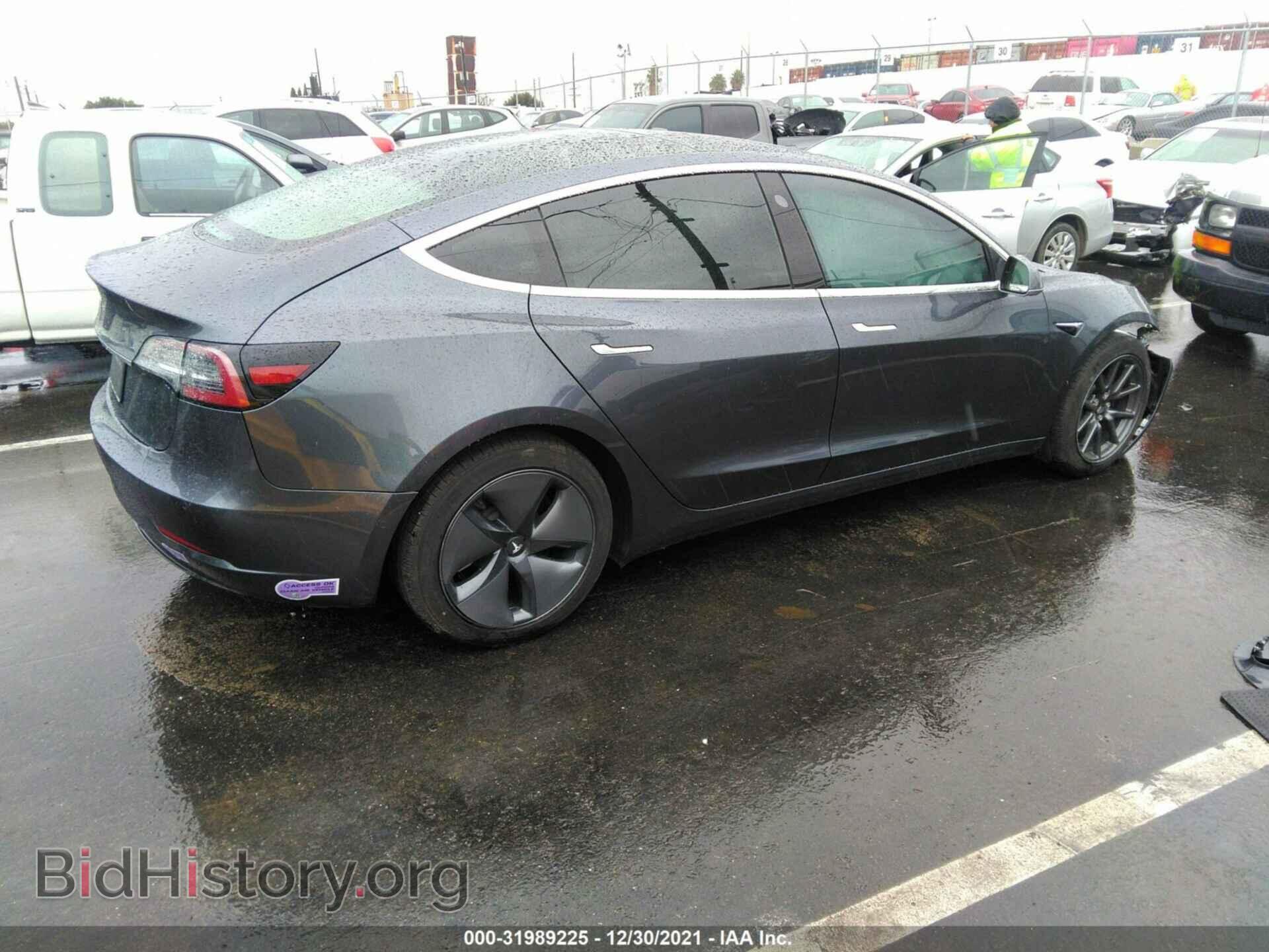 2019 TESLA MODEL 3 - VIN: 5YJ3E1EA7KF411275 - Photo 4
