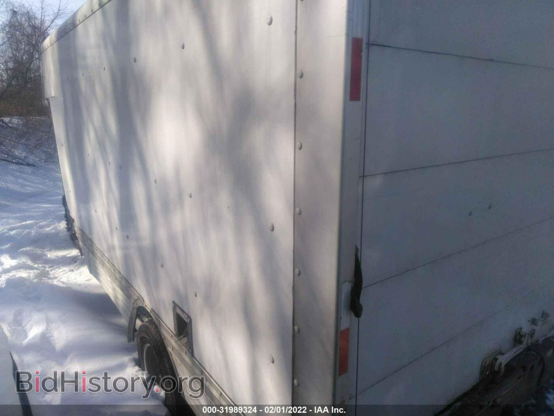 2007 FORD E-450 CUTAWAY - VIN: 1FDXE45S97DA24233 - Фото 3