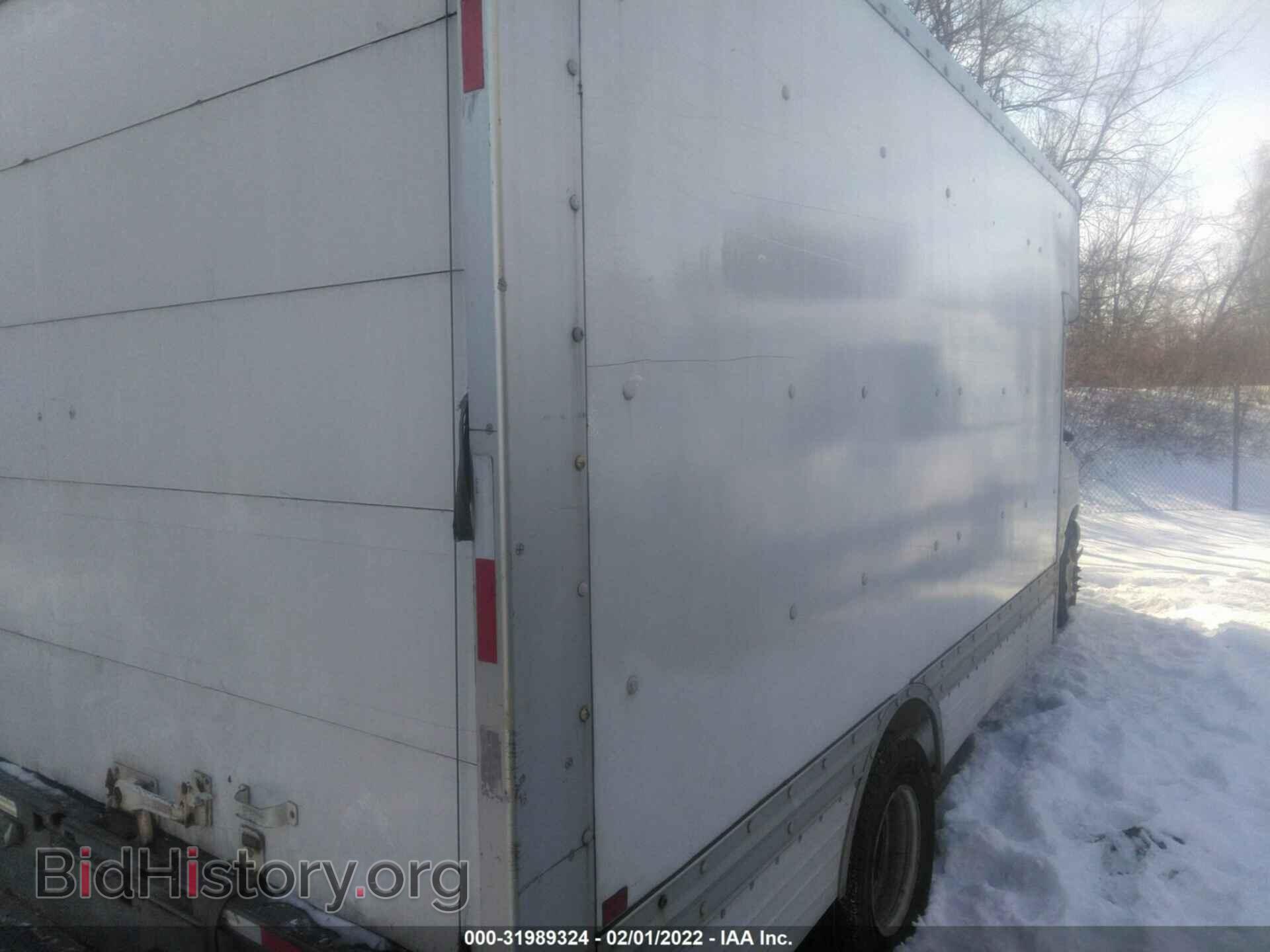 2007 FORD E-450 CUTAWAY - VIN: 1FDXE45S97DA24233 - Фото 4