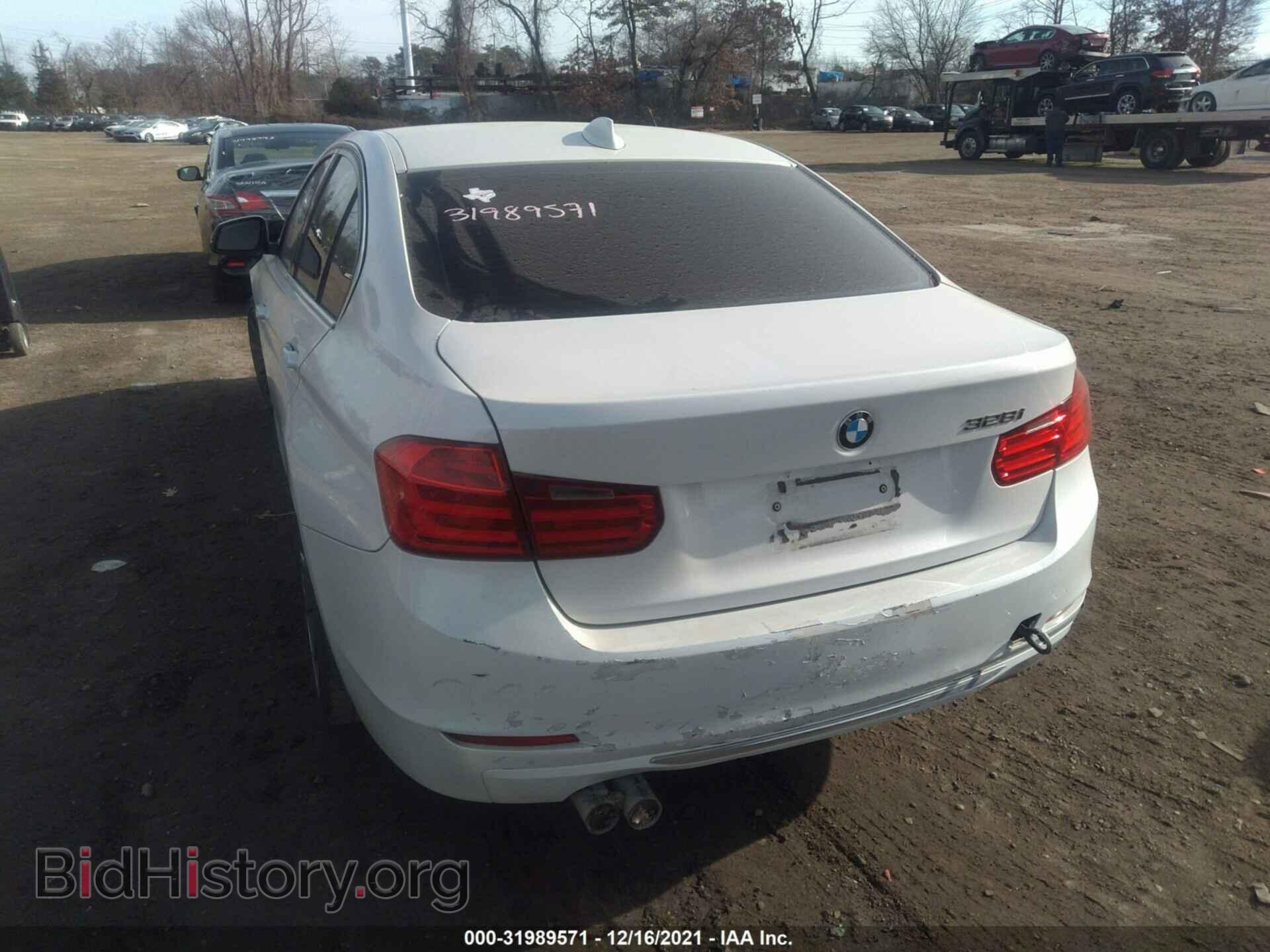 2013 BMW 3 SERIES - VIN: WBA3A5C50DF359539 - Фото 6