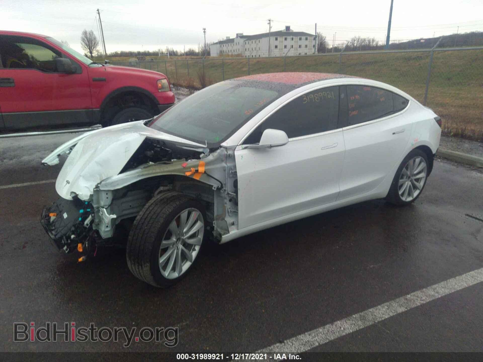 2018 TESLA MODEL 3 - VIN: 5YJ3E1EA1JF015874 - Photo 2