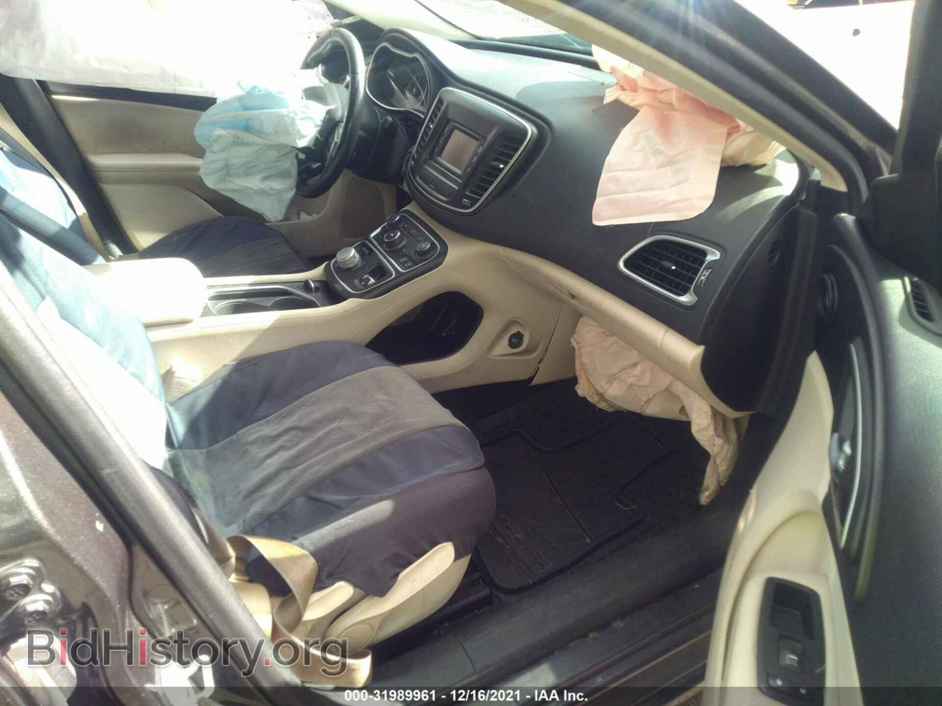 2015 CHRYSLER 200 - VIN: 1C3CCCAB0FN595020 - Фото 5