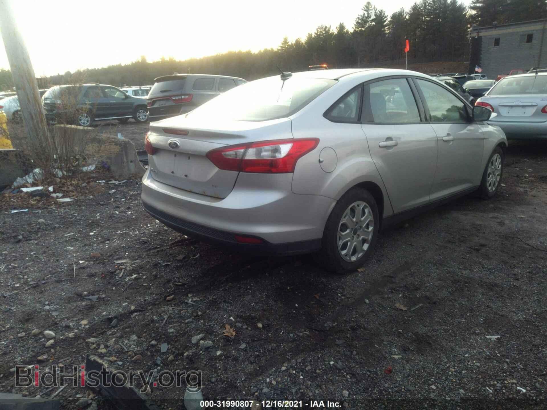 2012 FORD FOCUS - VIN: 1FAHP3F28CL437360 - Photo 4