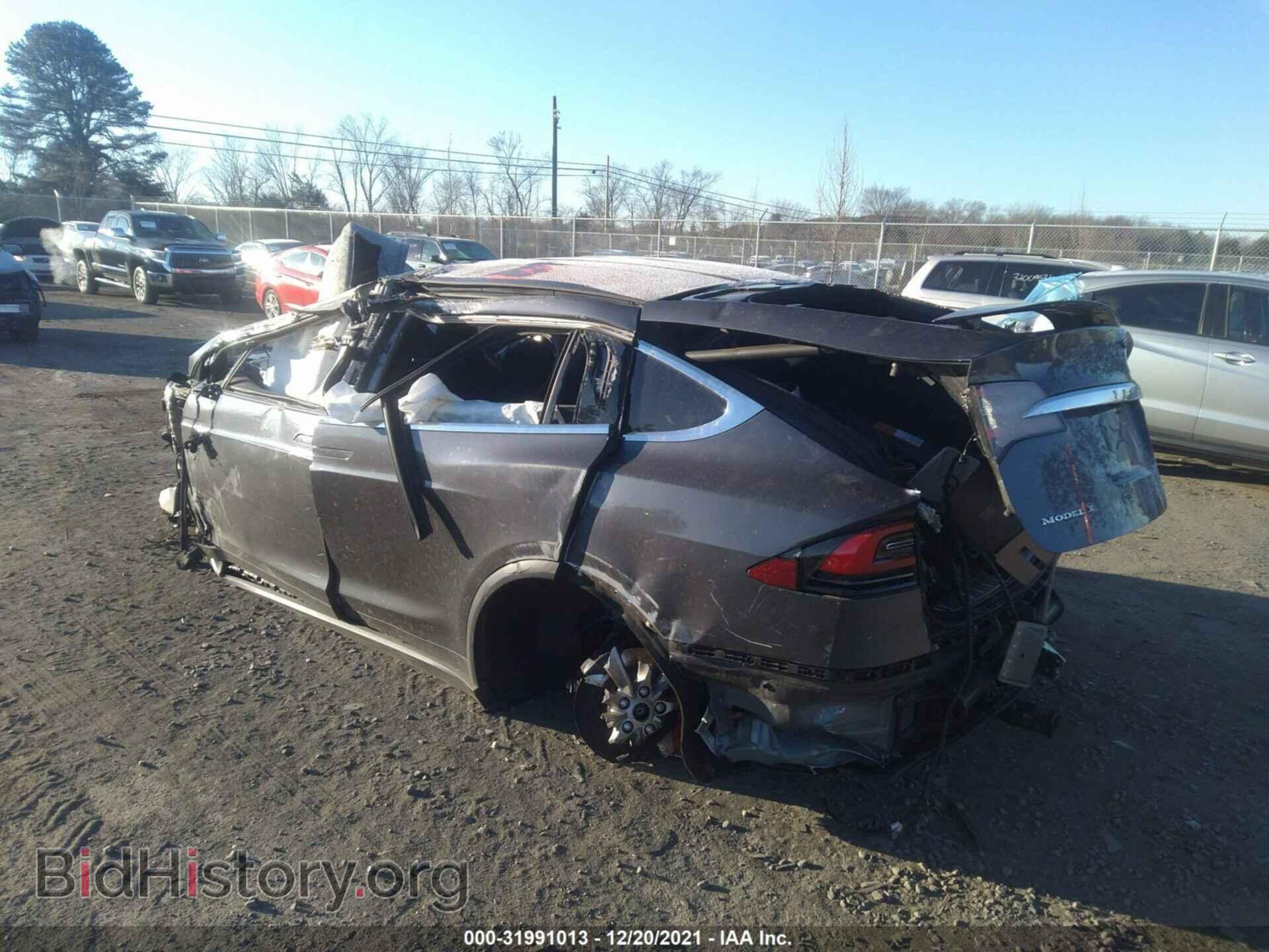 2017 TESLA MODEL X - VIN: 5YJXCDE42HF037105 - Photo 3