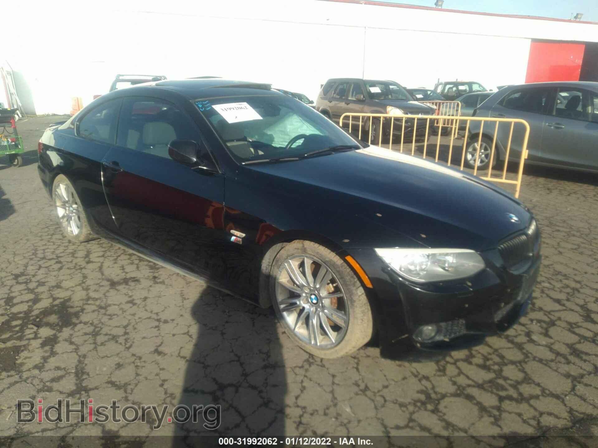 Фотография WBAKG7C52CE802090 - BMW 3 SERIES 2012