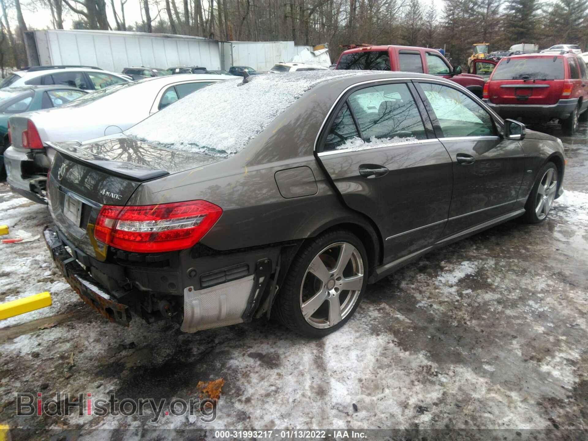 2012 MERCEDES-BENZ E-CLASS - VIN: WDDHF8JB7CA523830 - Фото 4