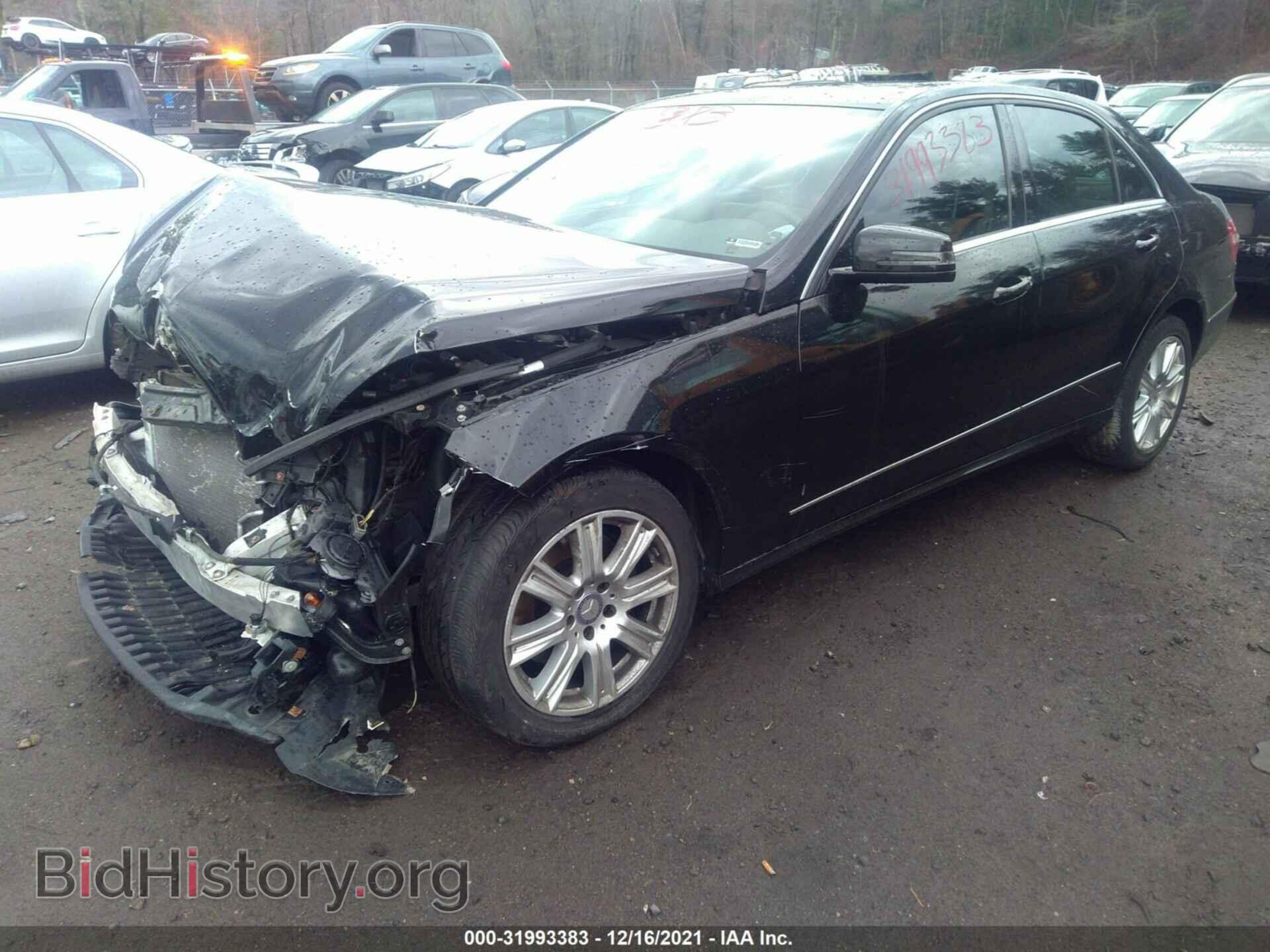 2013 MERCEDES-BENZ E-CLASS - VIN: WDDHF8JB5DA742531 - Фото 2