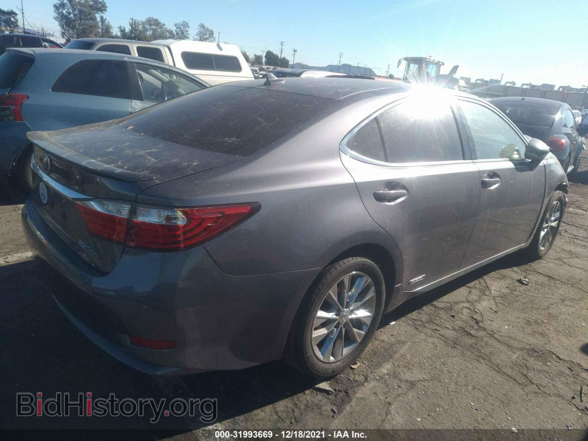 2014 LEXUS ES 300H - VIN: JTHBW1GG2E2053356 - Фото 4