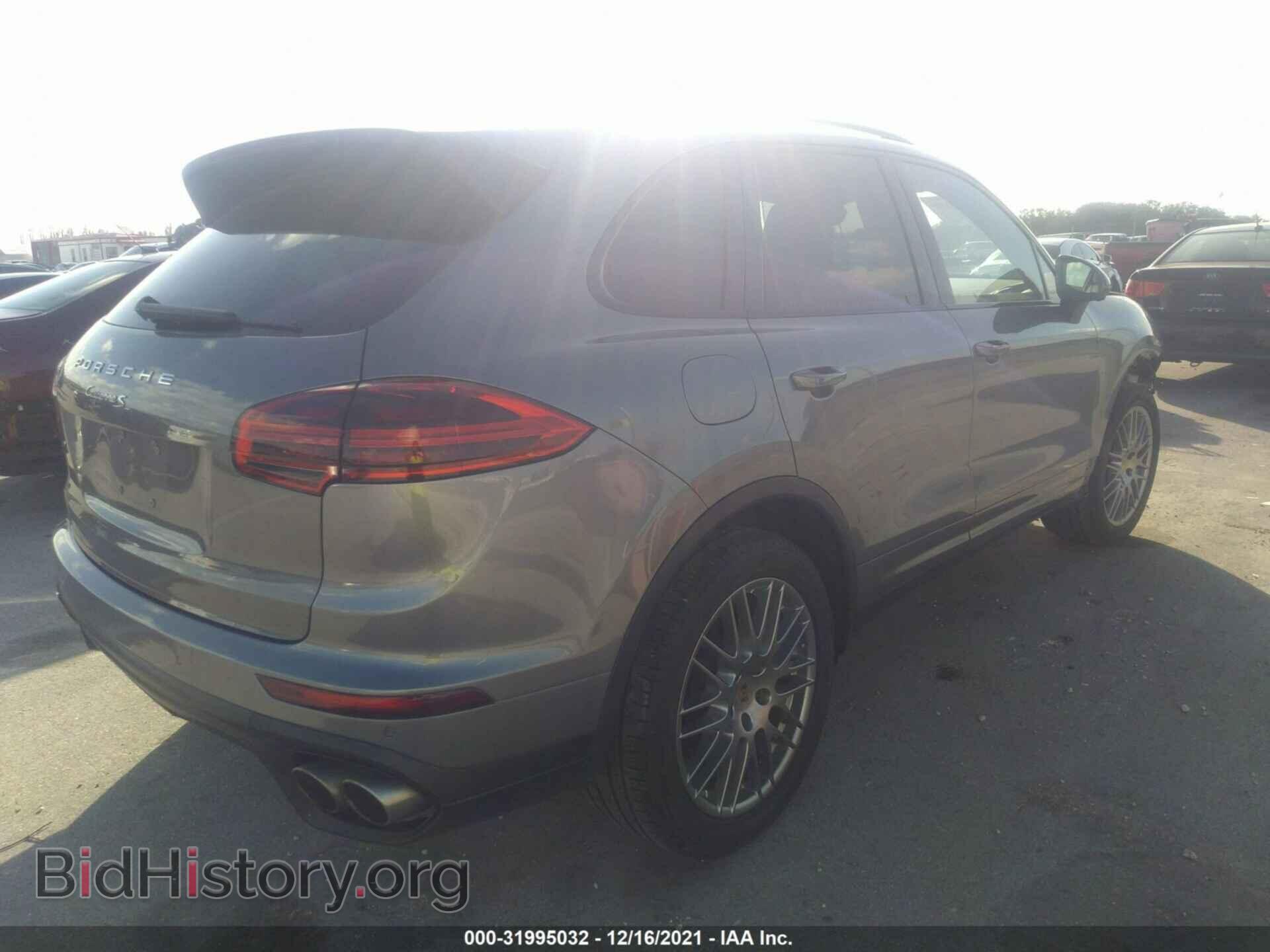 2017 PORSCHE CAYENNE - VIN: WP1AB2A29HLA52794 - Фото 4