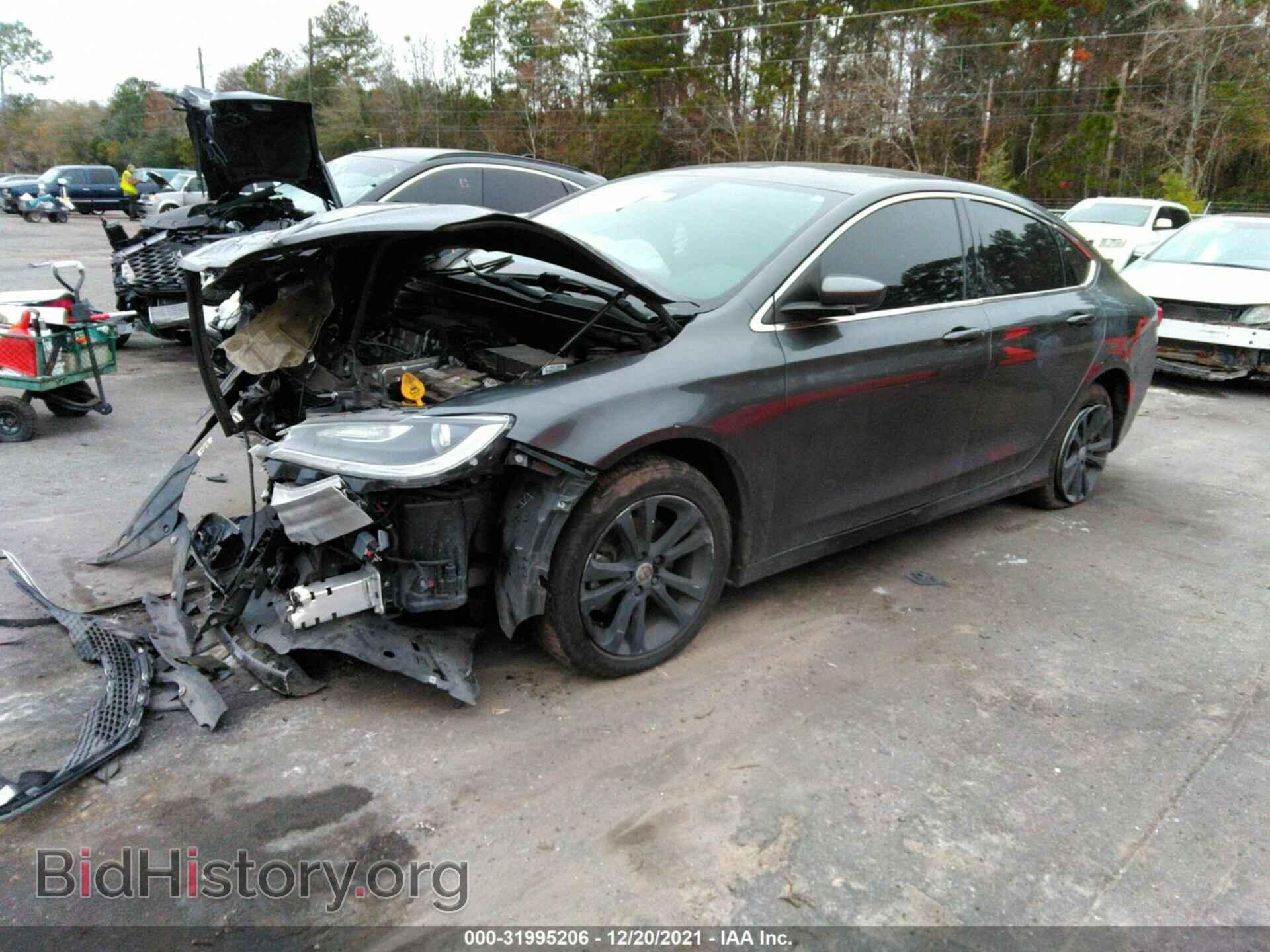 2016 CHRYSLER 200 - VIN: 1C3CCCFB1GN182792 - Фото 2
