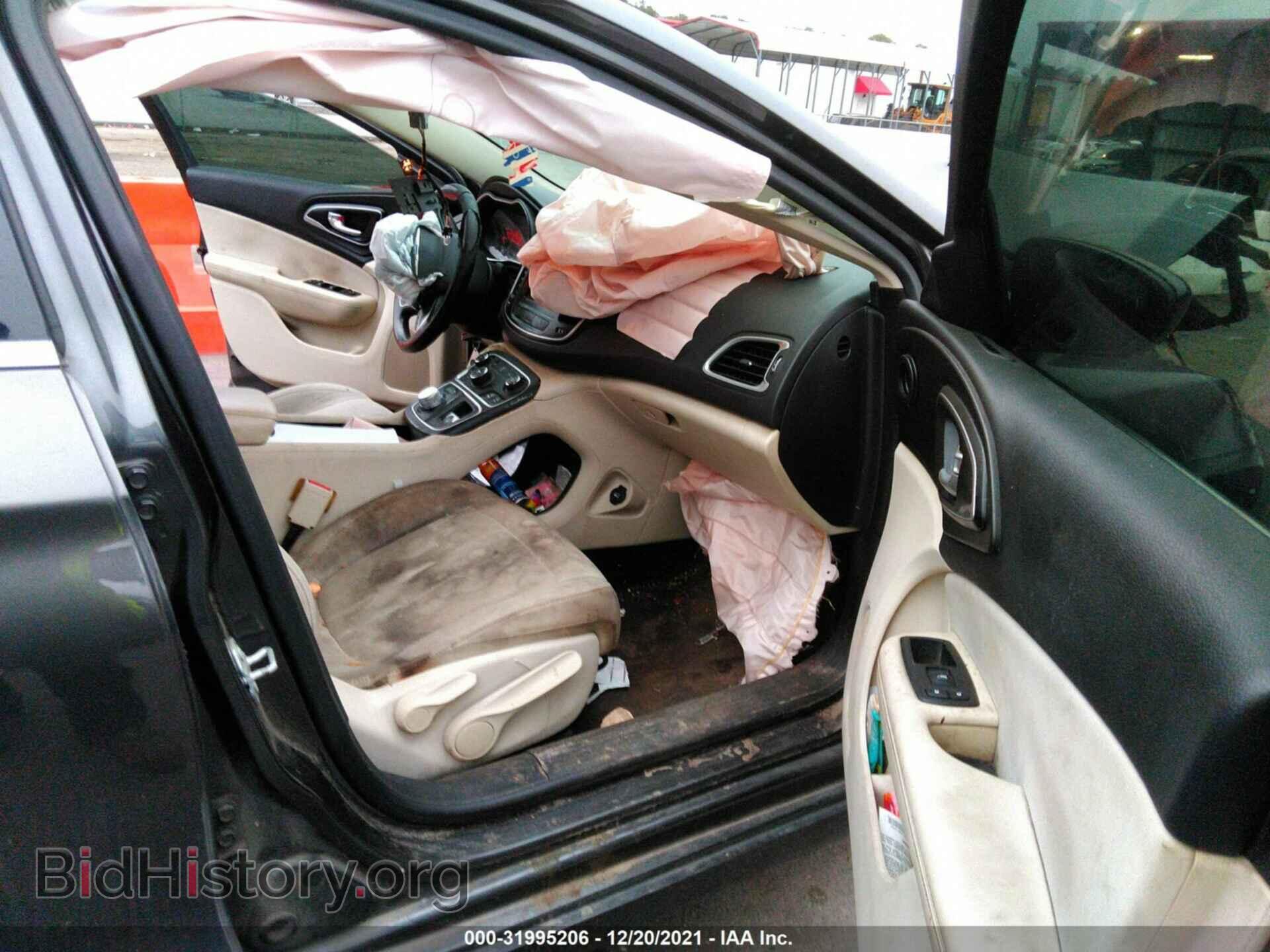 2016 CHRYSLER 200 - VIN: 1C3CCCFB1GN182792 - Фото 5