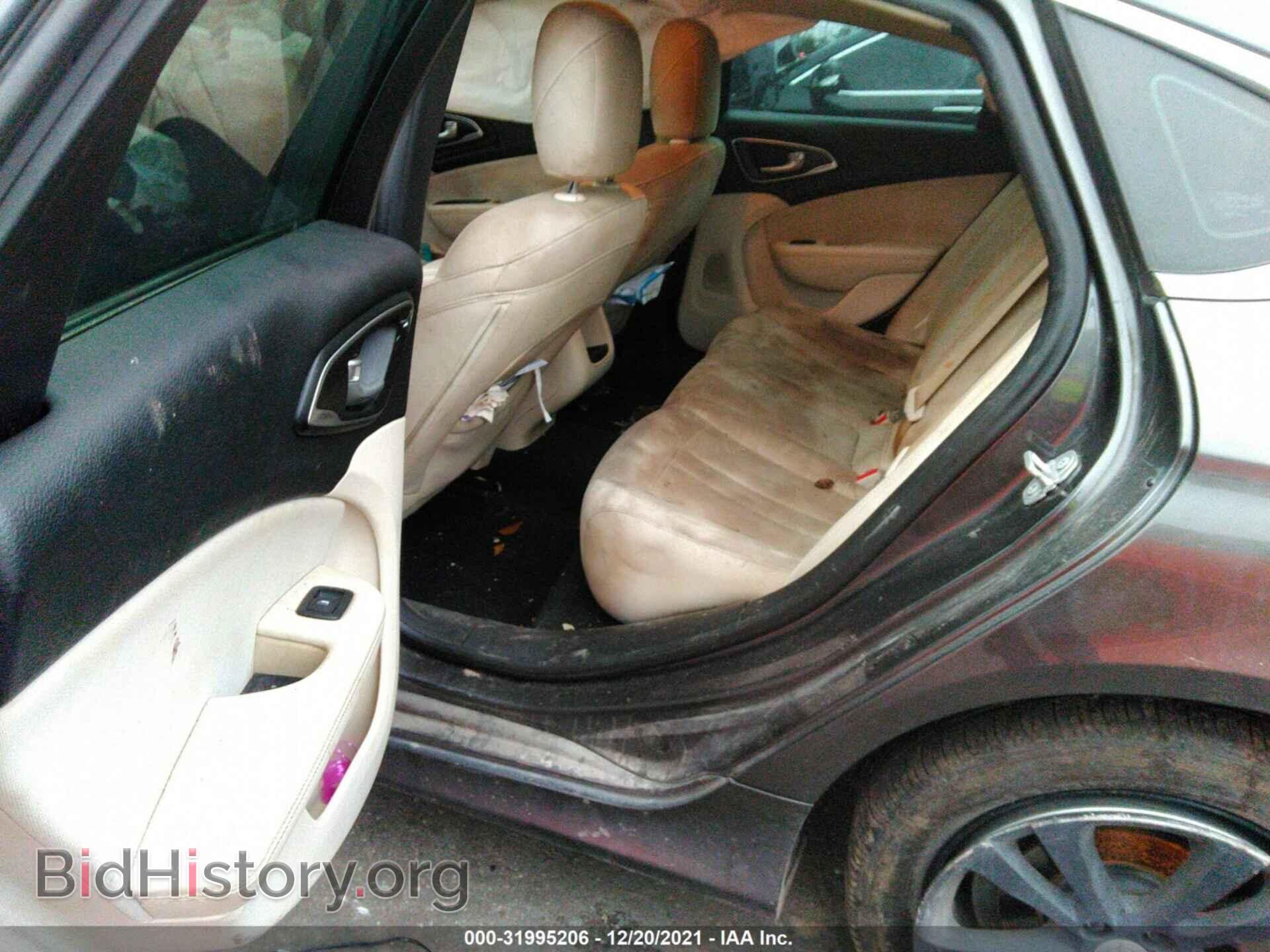 2016 CHRYSLER 200 - VIN: 1C3CCCFB1GN182792 - Фото 8