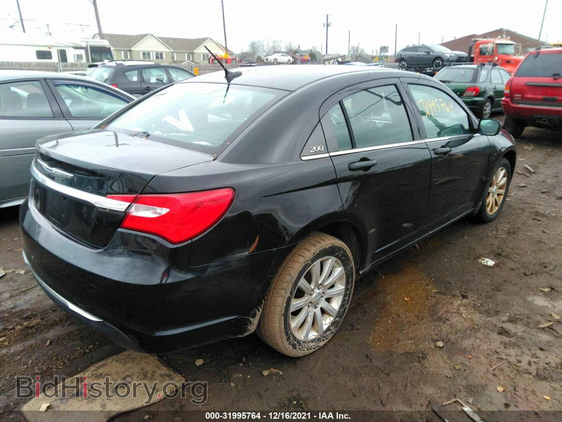 2012 CHRYSLER 200 - VIN: 1C3CCBBB4CN113542 - Photo 4
