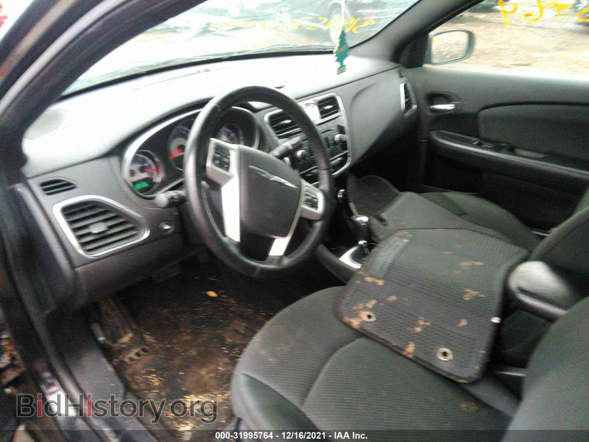 2012 CHRYSLER 200 - VIN: 1C3CCBBB4CN113542 - Photo 5