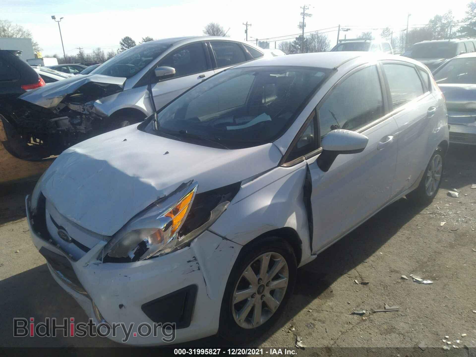 2011 FORD FIESTA - VIN: 3FADP4EJ6BM131929 - Фото 2