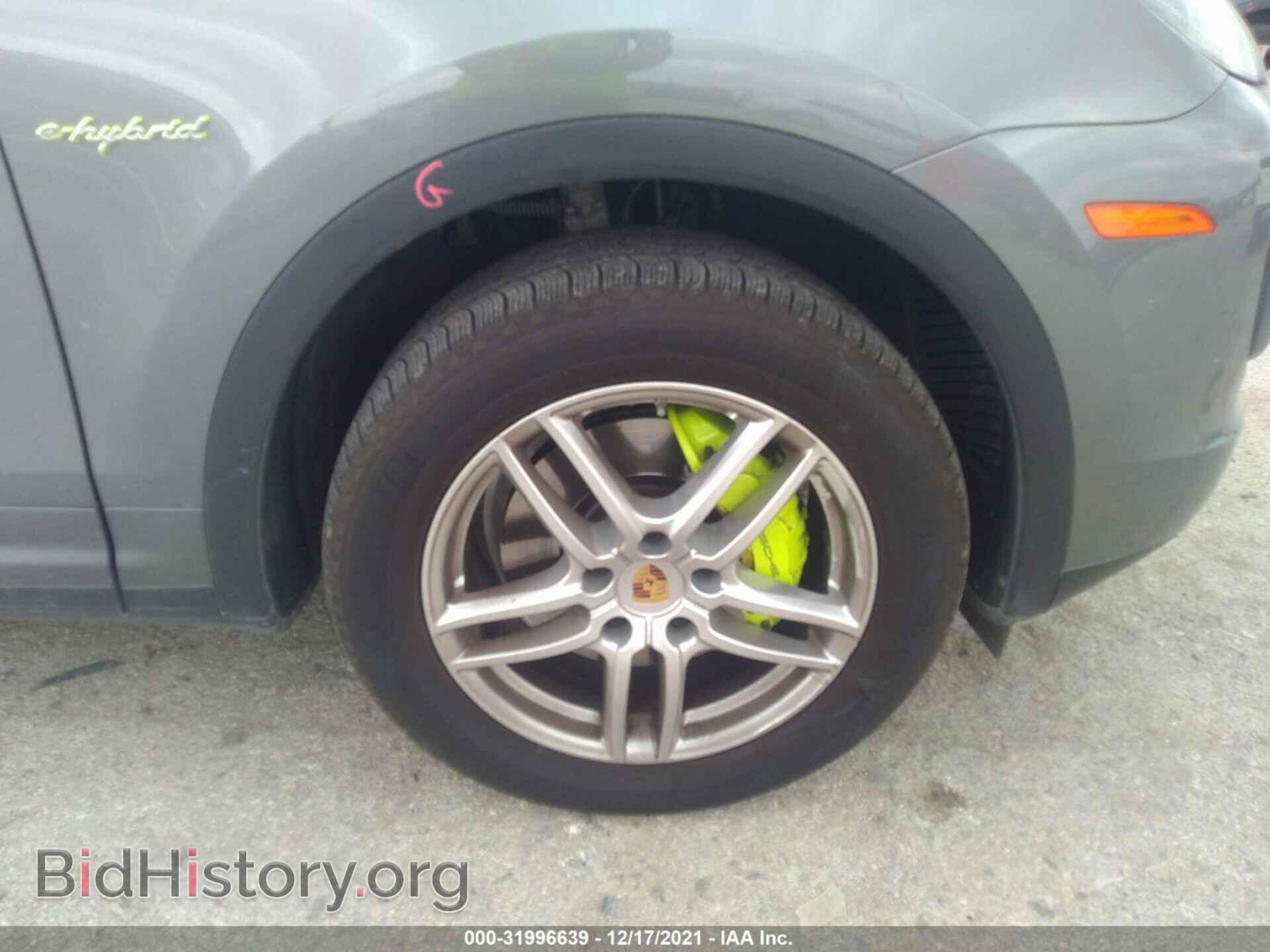 2016 PORSCHE CAYENNE - VIN: WP1AE2A28GLA17136 - Фото 14