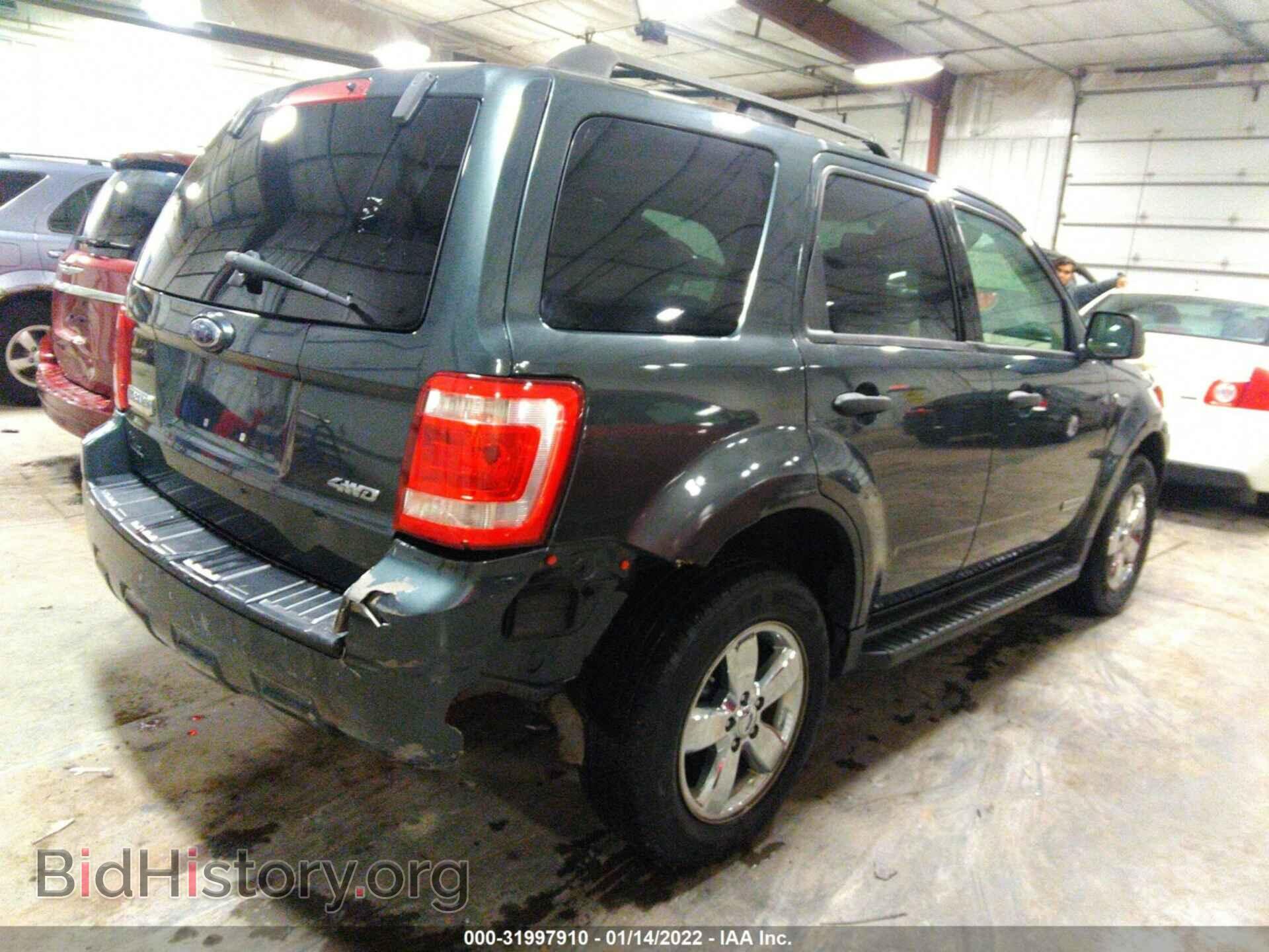 2008 FORD ESCAPE - VIN: 1FMCU93128KC82955 - Фото 4