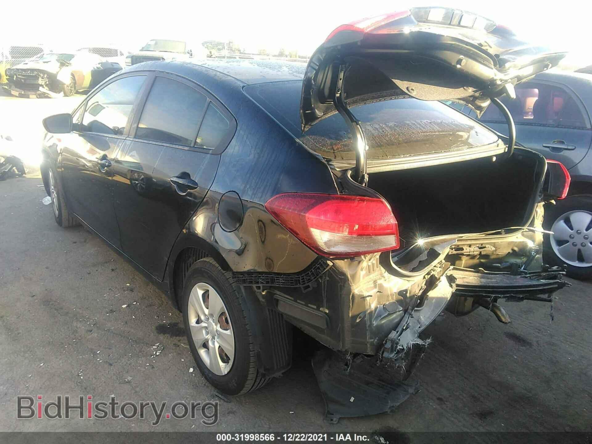 2017 KIA FORTE - VIN: 3KPFK4A7XHE045165 - Фото 3