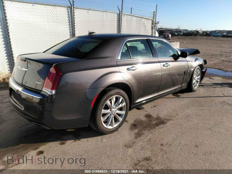 2018 Chrysler 300 (VIN 2C3CCAKG3JH218407) — фото 4 из 11