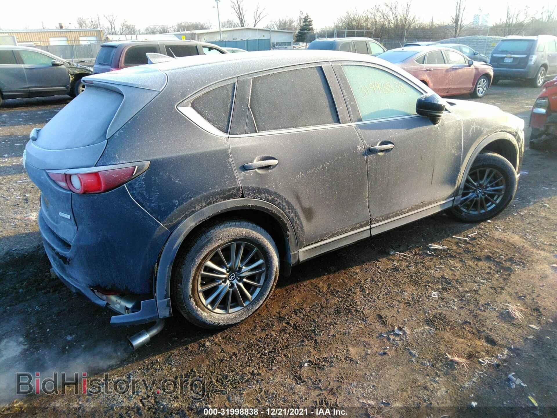 2017 MAZDA CX-5 - VIN: JM3KFBCL9H0160082 - Фото 4