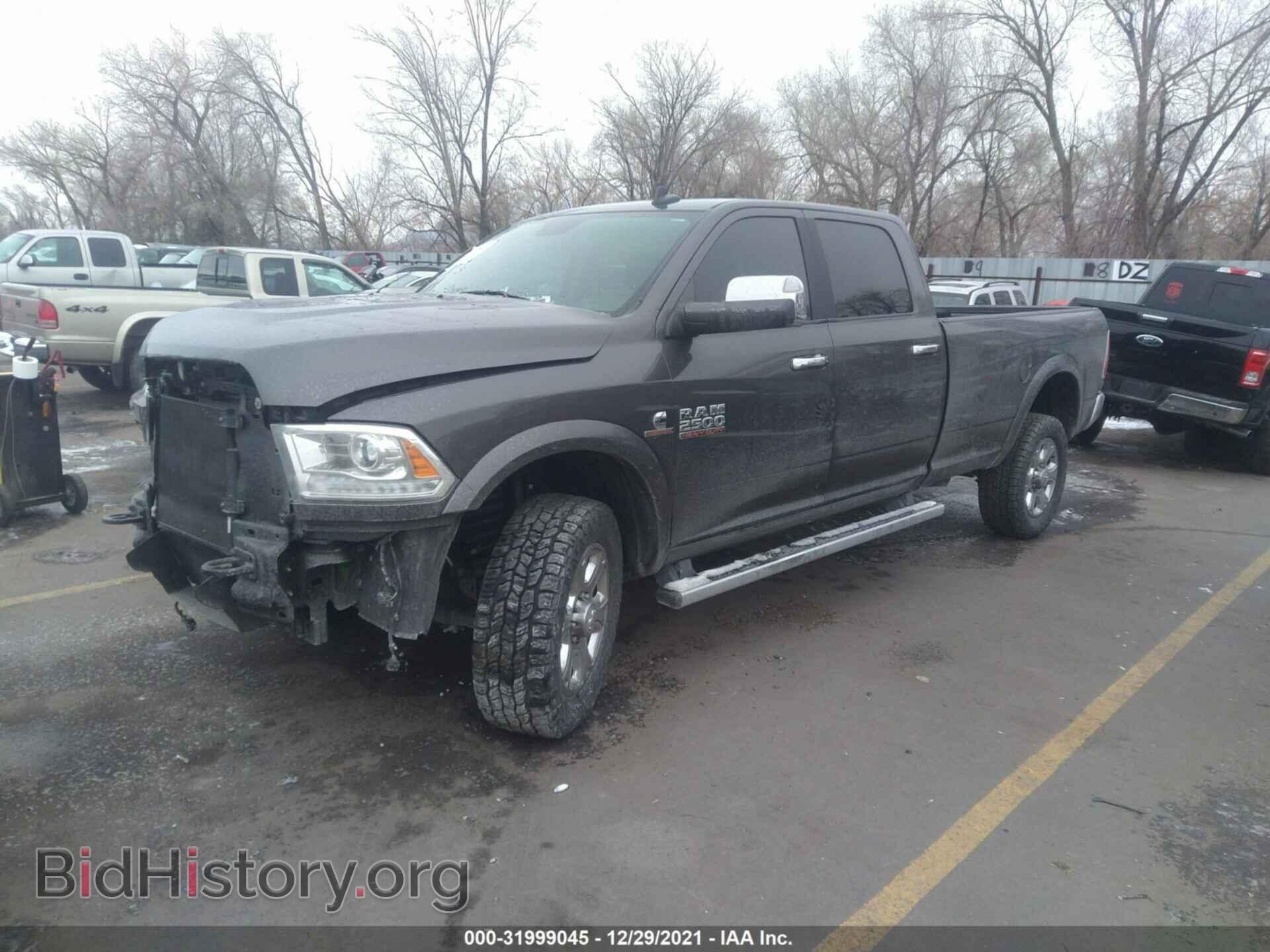 2018 RAM 2500 - VIN: 3C6UR5KL6JG370921 - Фото 2