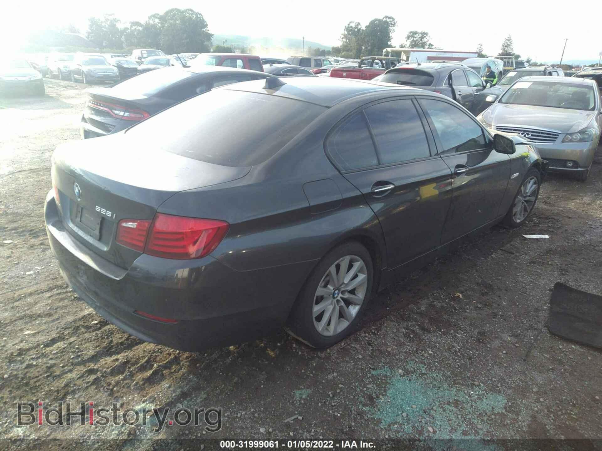 2011 BMW 5 SERIES - VIN: WBAFR1C51BC743570 - Фото 4