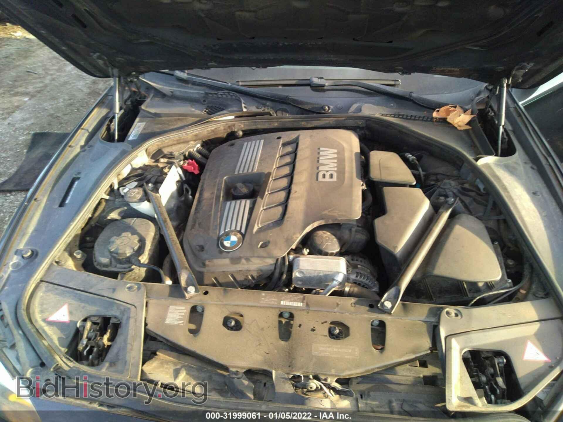 2011 BMW 5 SERIES - VIN: WBAFR1C51BC743570 - Фото 10