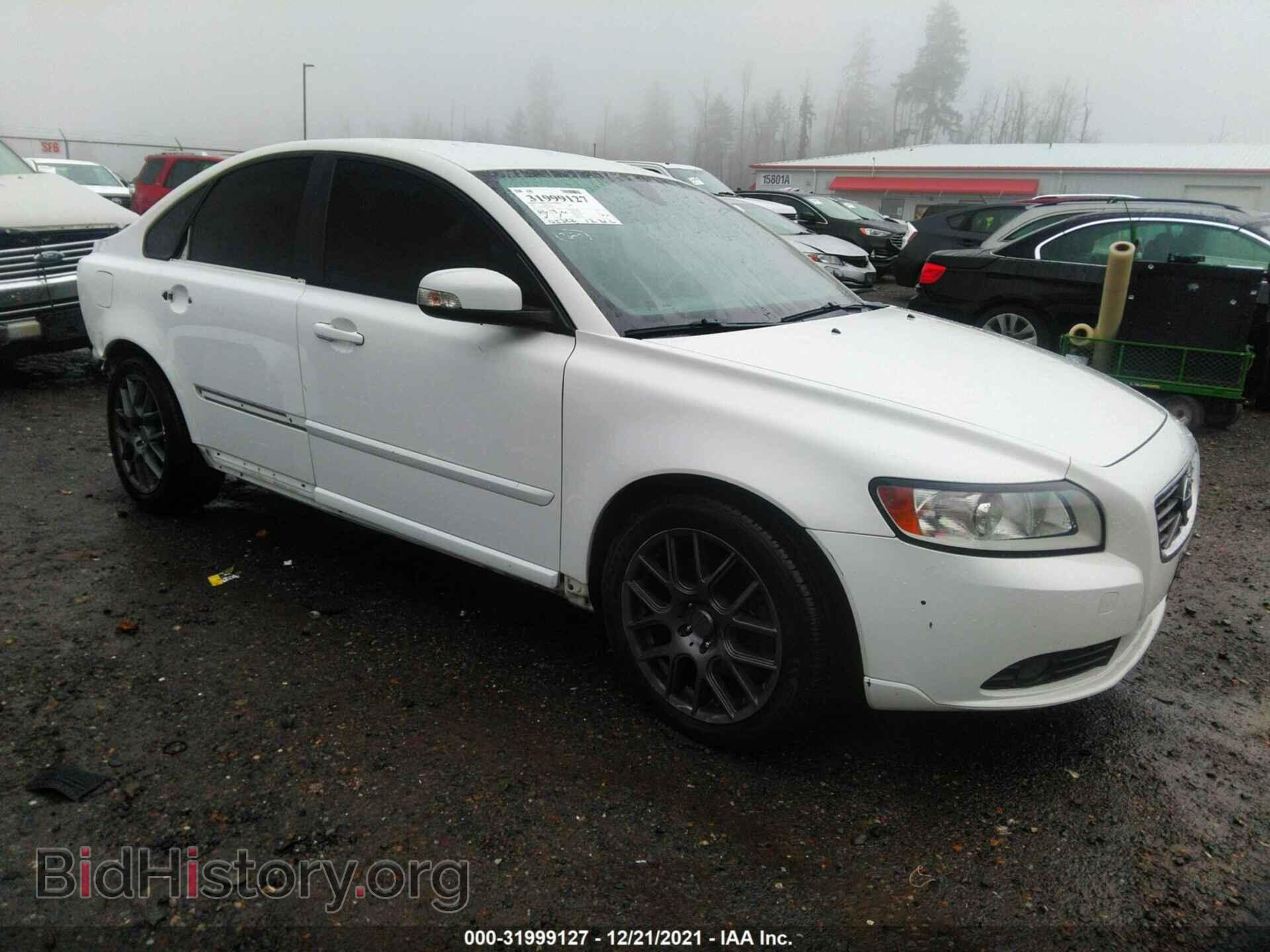 Photo YV1672MS1B2545767 - VOLVO S40 2011